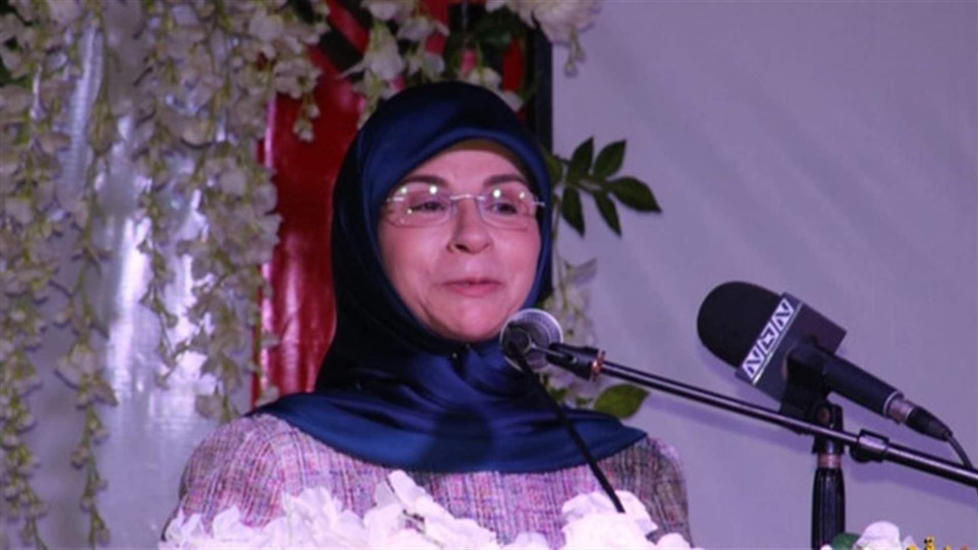 عناية عزالدين من صور: السياسات الحكومية لا تزال قاصرة وبعيدة جدا عن تلبية طموح وآمال هذه الأجيال