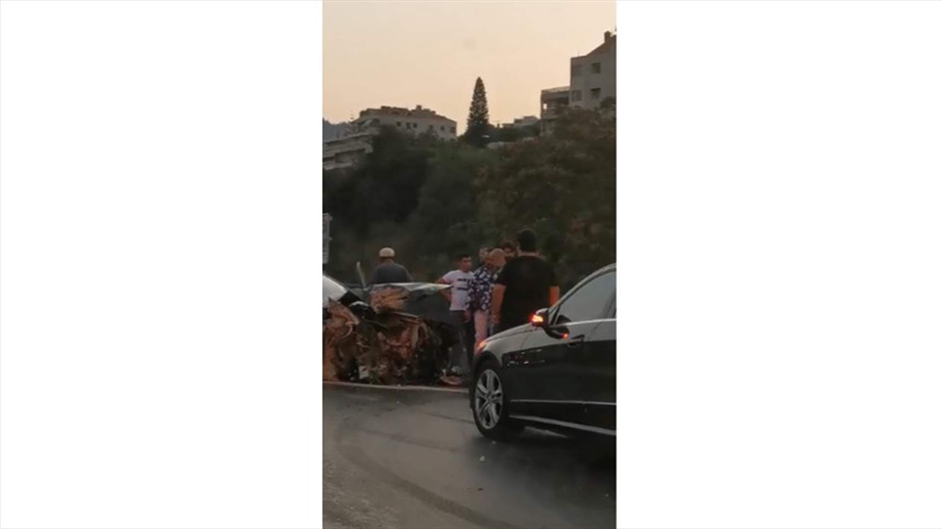 حادث سير على اوتوستراد جونية قبل مفرق غزير (صورة)