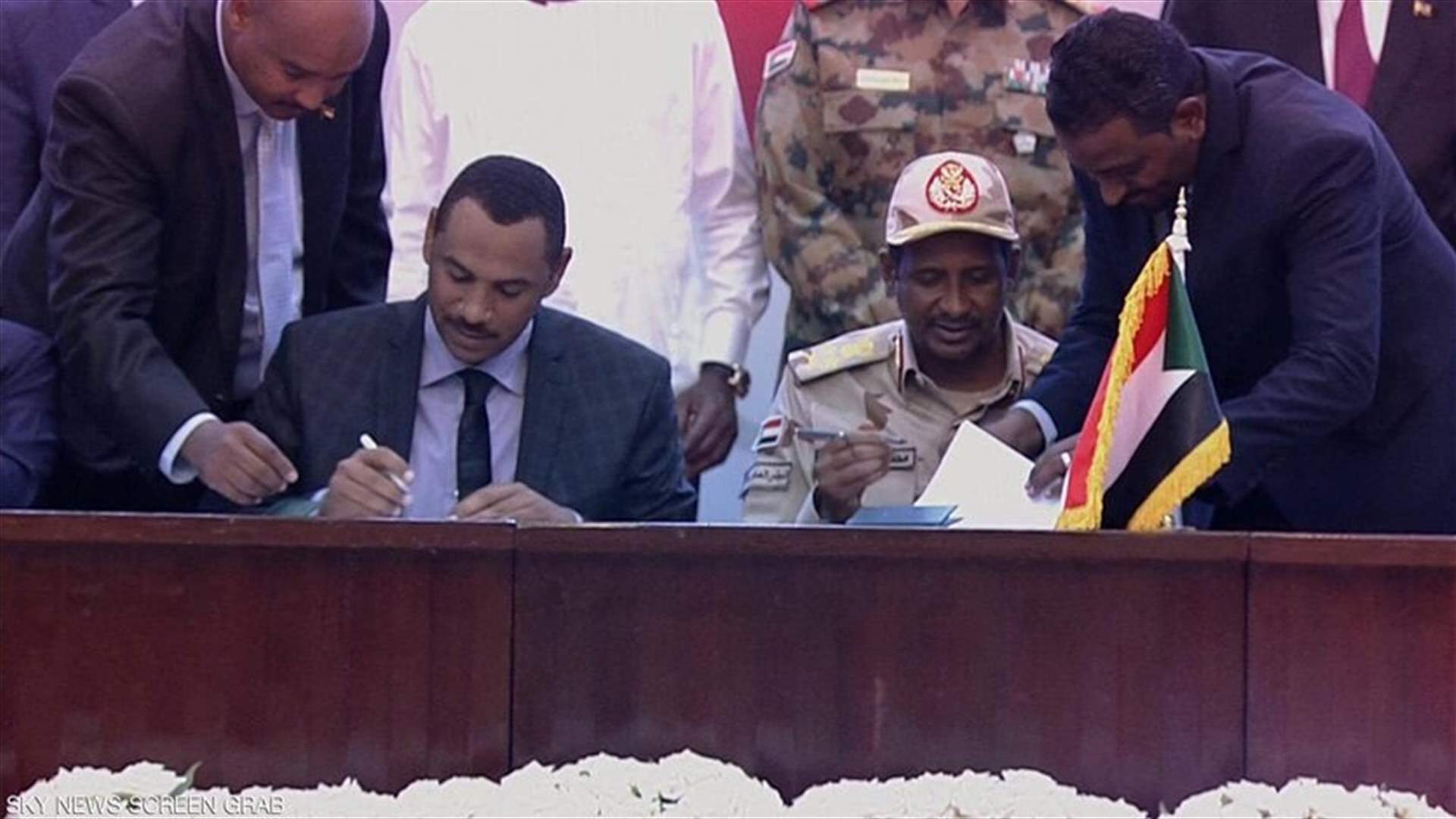 Sudanese factions sign accord on transitional government