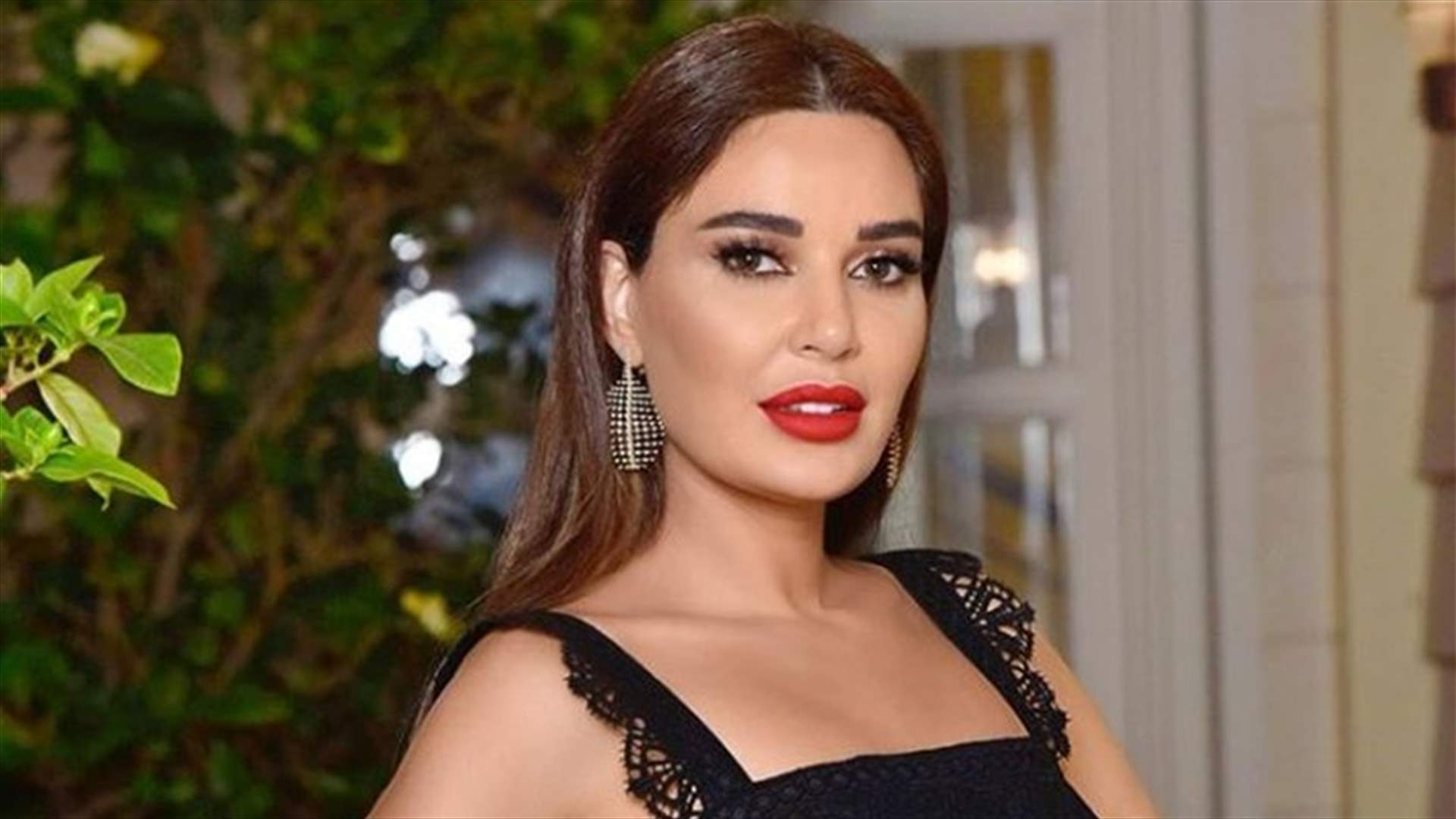 إبن سيرين عبد النور في فيديو واضح يُظهر ملامحه.. يشبه والدته كثيراً
