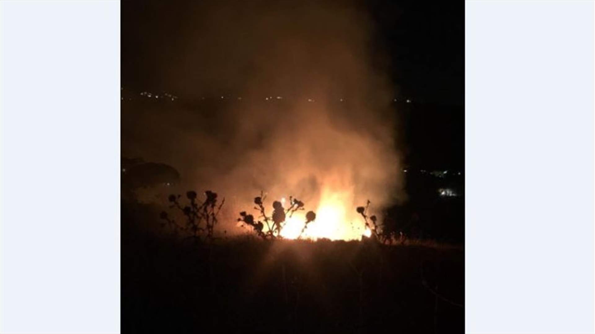 اخماد حريق في بلدة بيت الحاج العكارية (صورة)