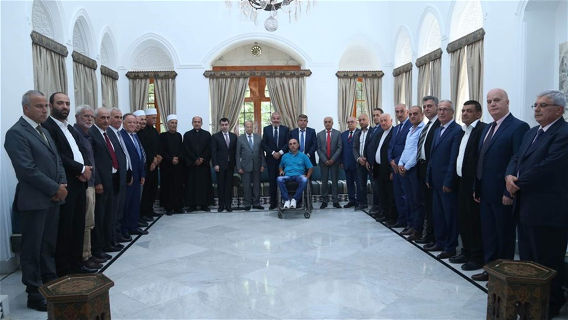 الرئيس عون استقبل وفداً من بلدة عين داره