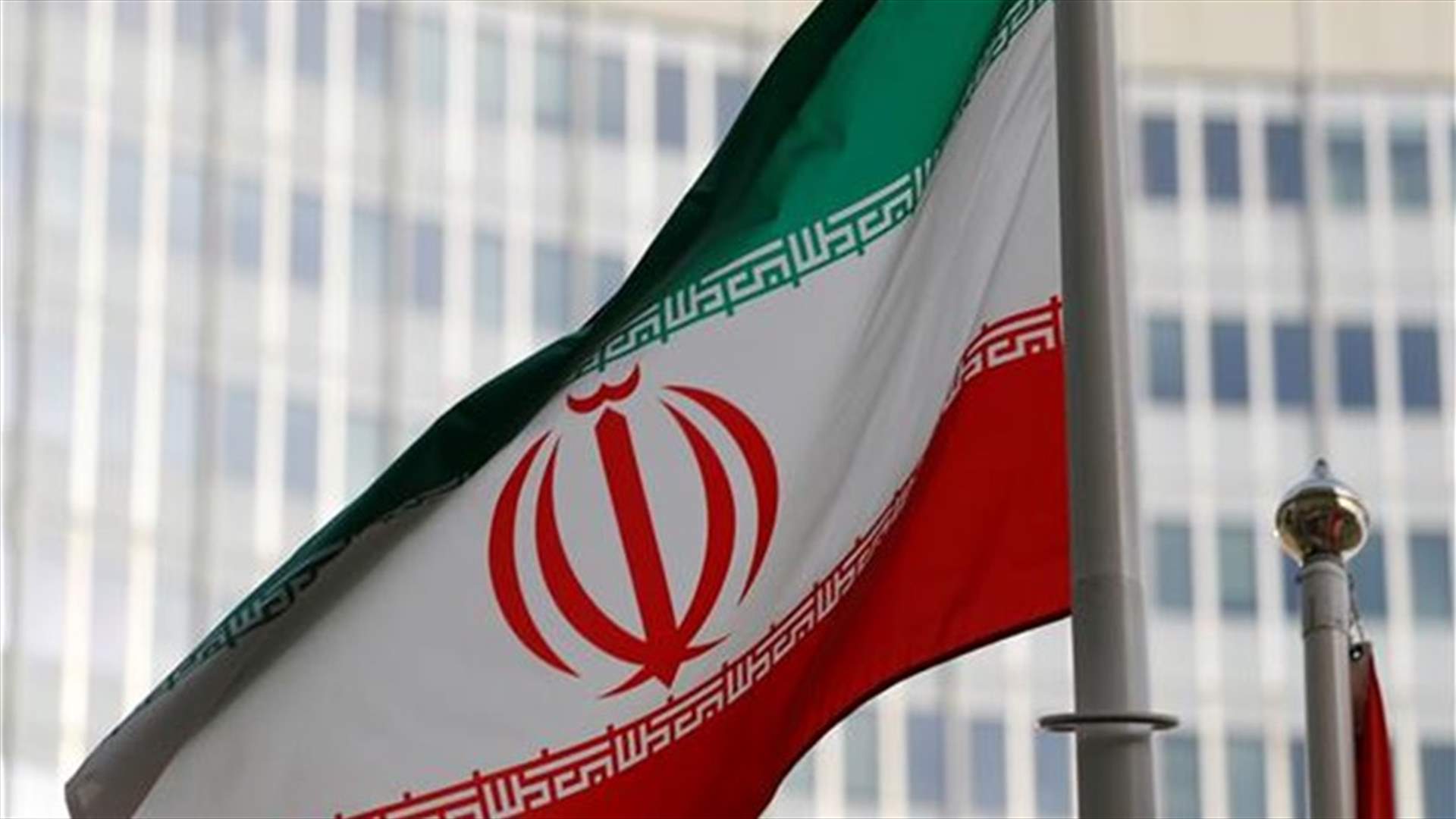 إيران تنفي إصابة مواقع لها في سوريا بغارات إسرائيلية