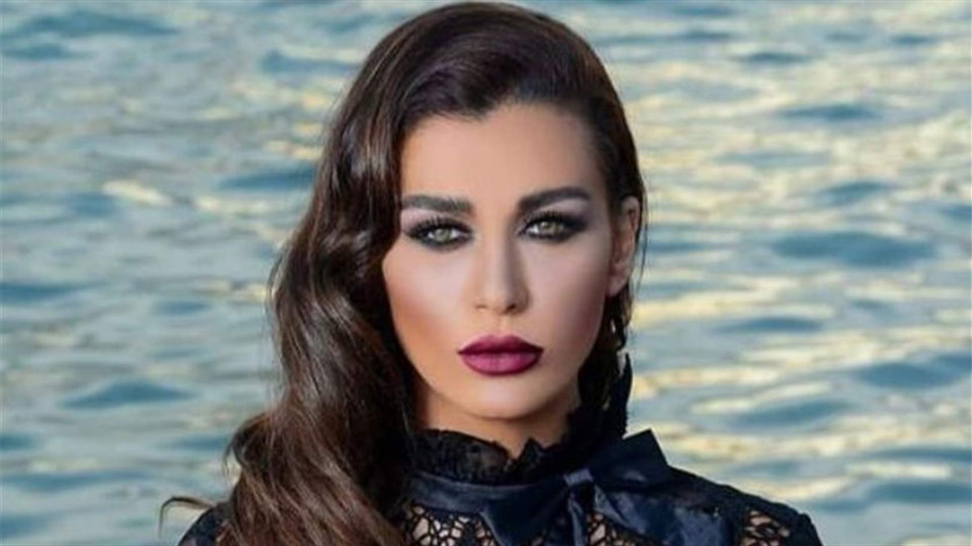 نادين الراسي تعلن خبراً مُفاجئاً: "عألله وعليكُن الإتِّكال"