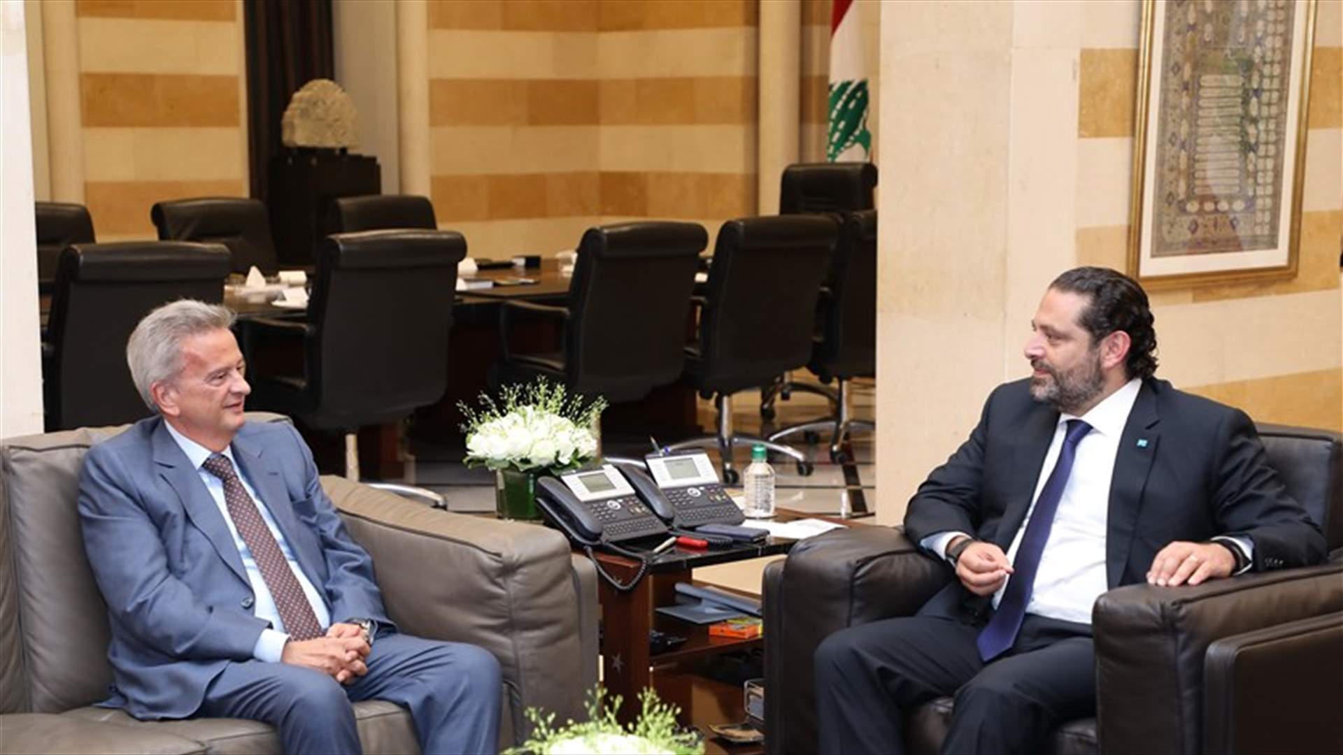 الاوضاع المالية والنقدية بين الحريري وسلامة