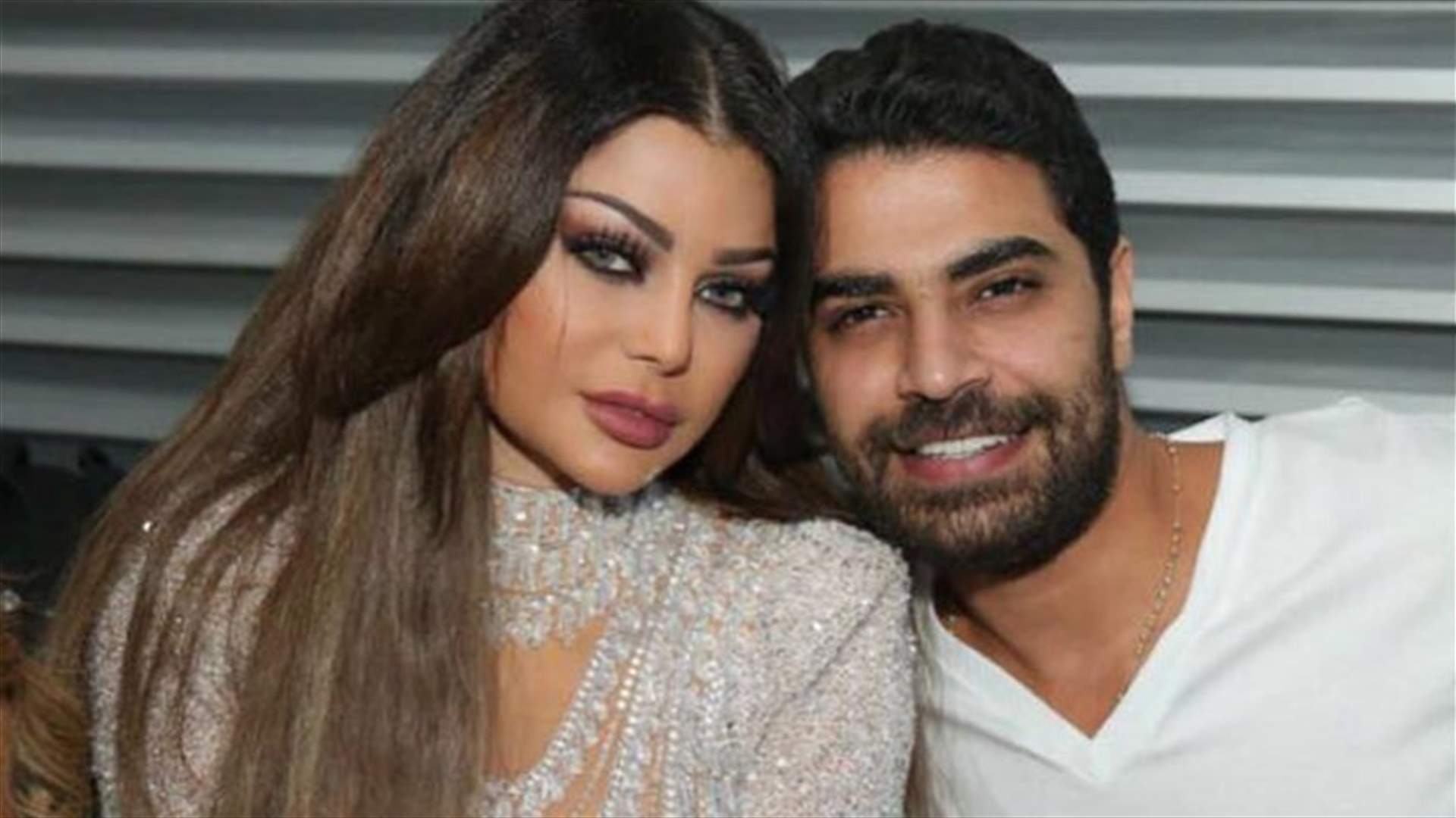 محمد وزيري يقود سيارة هيفاء وهبي من نوع فيراري: " ما يمنعش لو خدت لفة بيها"