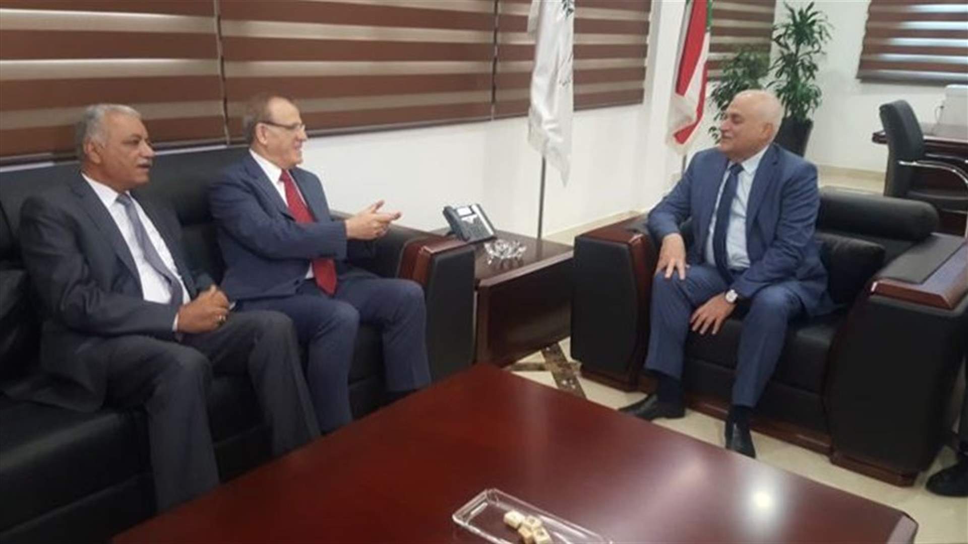 Minister Jabaq meets with Iraqi counterpart, stresses need to boost cooperation in health sector