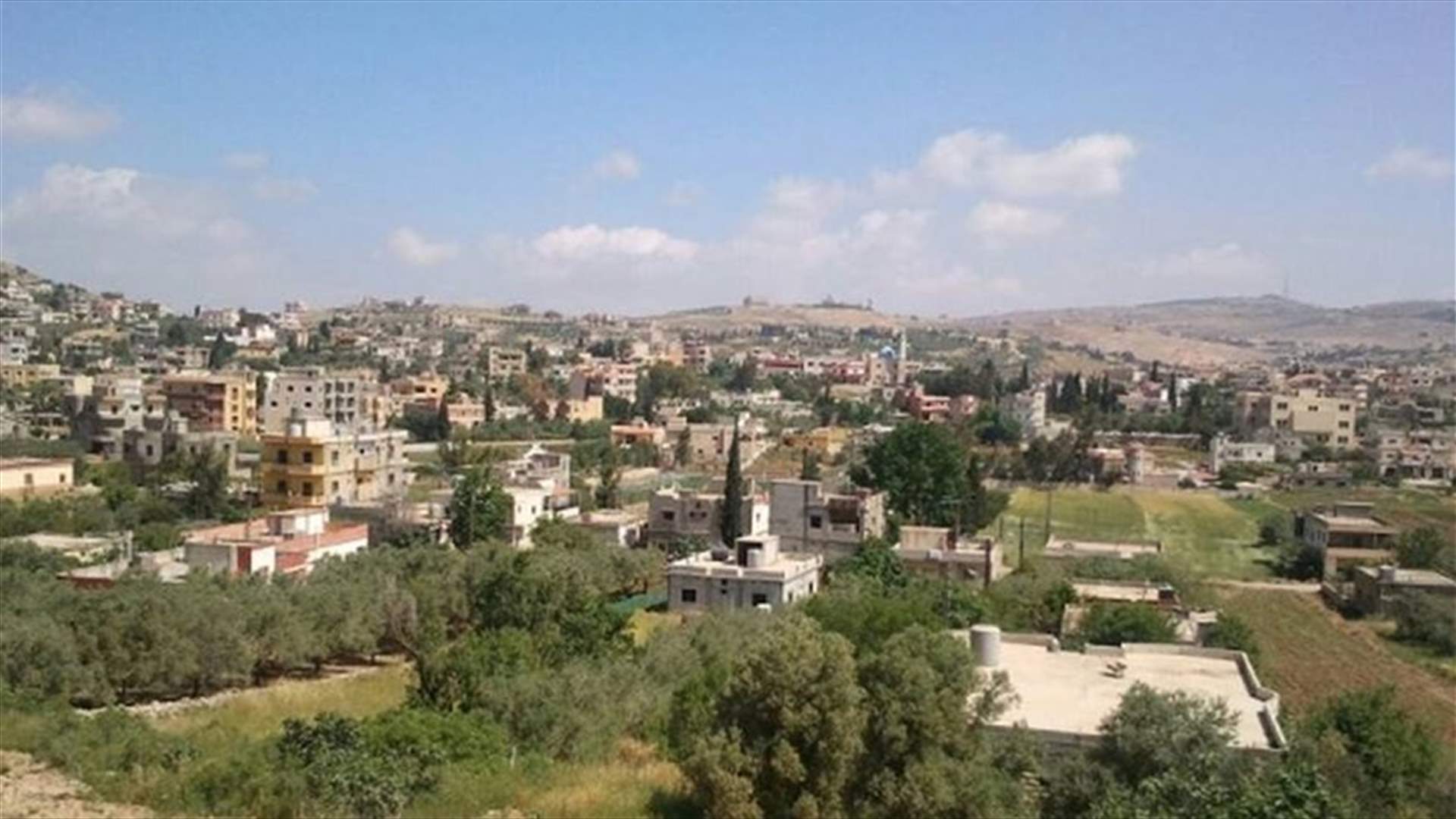 اسرائيل تطلق منطادا تجسسيا في ميس الجبل (صورة)