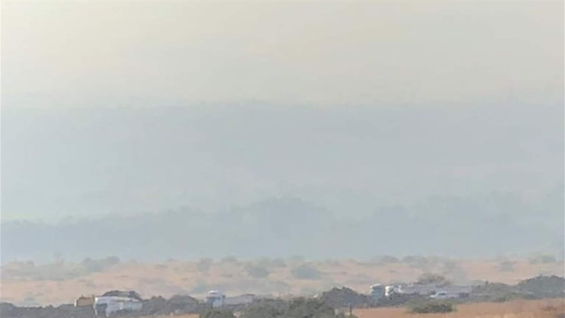 الجيش الإسرائيلي استأنف أعمال الحفريات قرب السياج التقني مقابل منتزهات الوزاني (صورة)