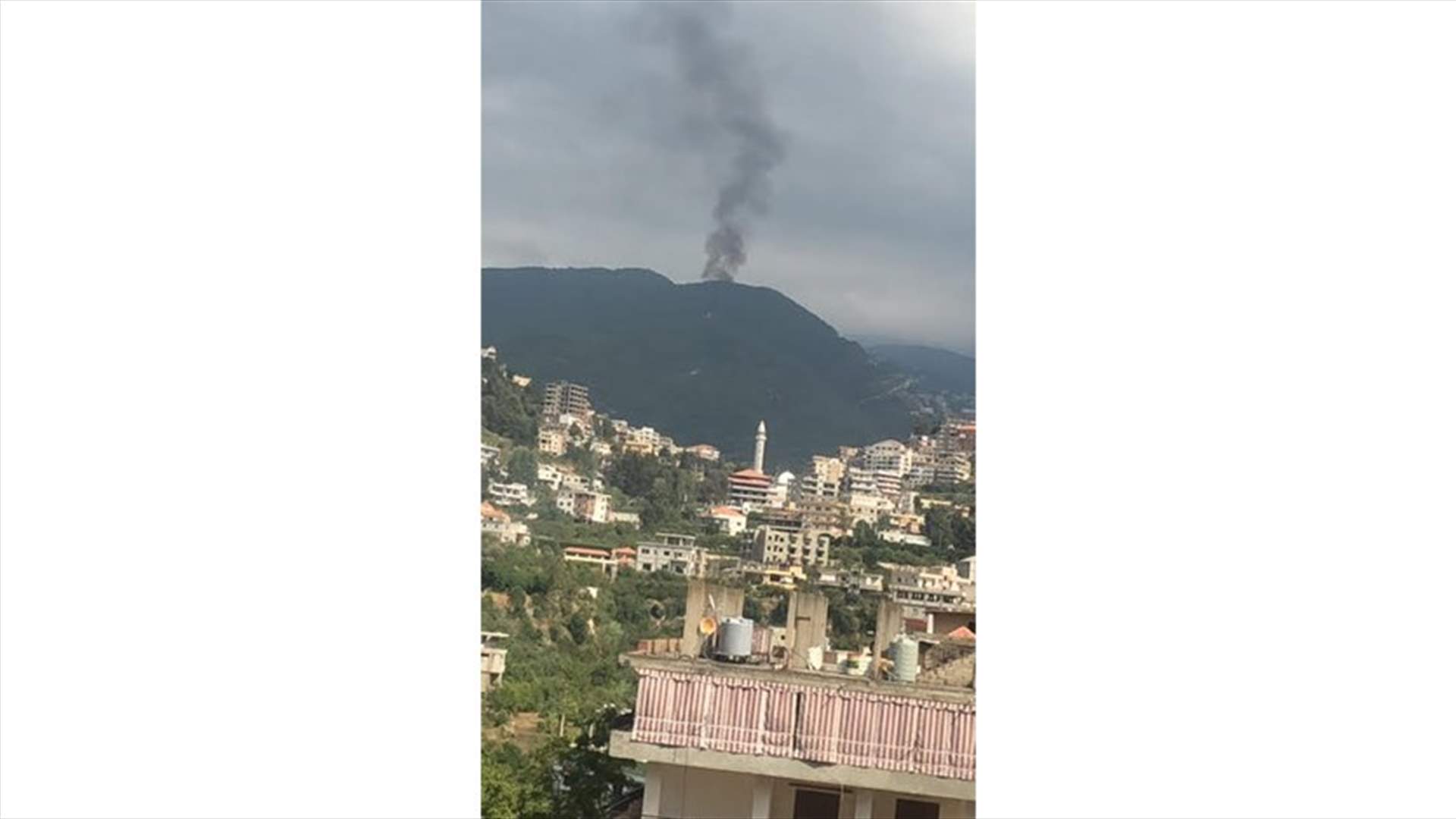 حريق في حرج السفيرة الصنوبري في الضنية والاهالي يناشدون التدخل (صورة)