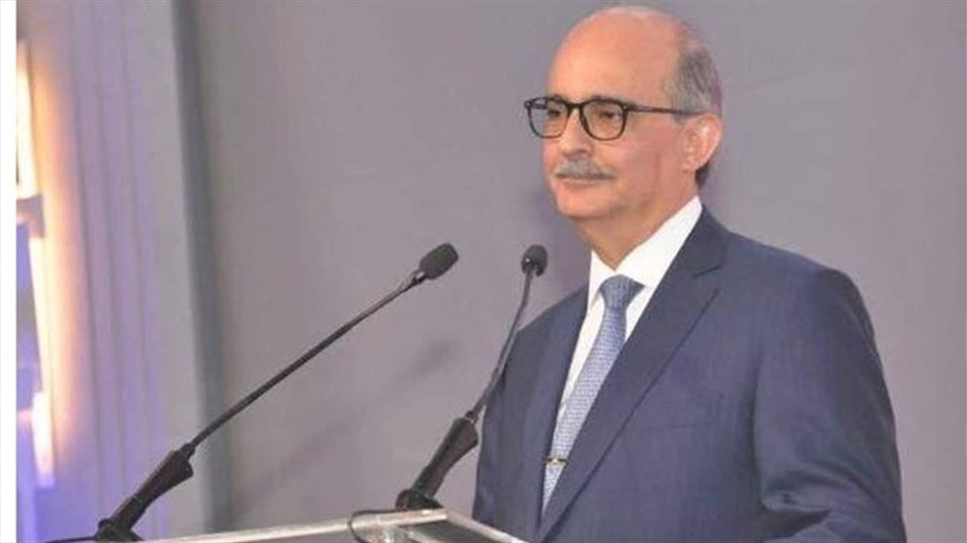 نزيه نجم لـ&quot;الجمهورية&quot;: مقتنعون بالخطوات التي قررها اجتماع بعبدا الإقتصادي