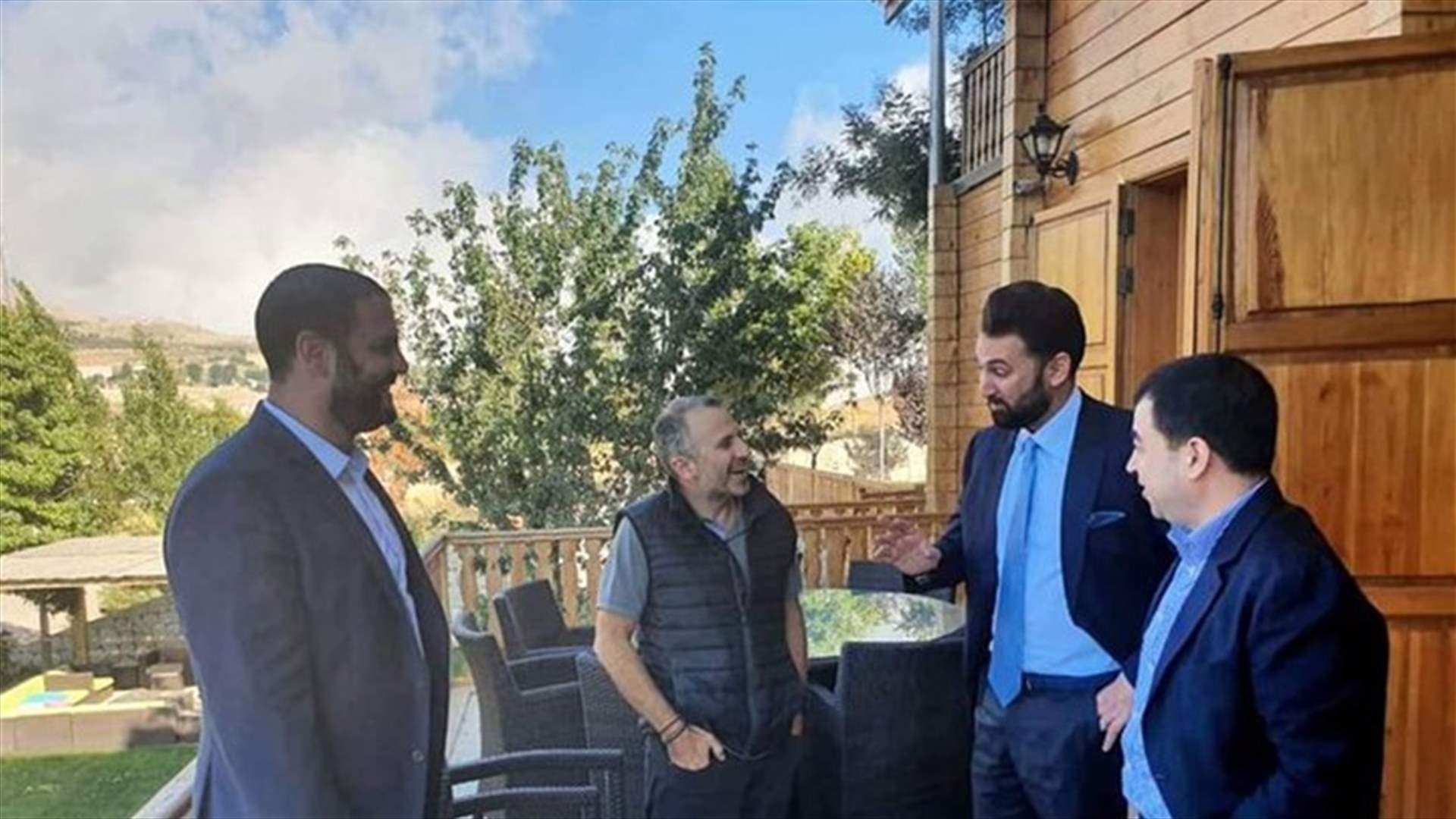 باسيل وتيمور جنبلاط وسيزار أبي خليل معًا في اللقلوق (صور)