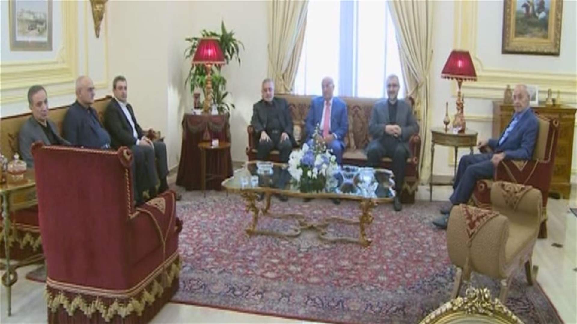 صورة تُترجم مصالحة حزب الله والاشتراكي في عين التينة...