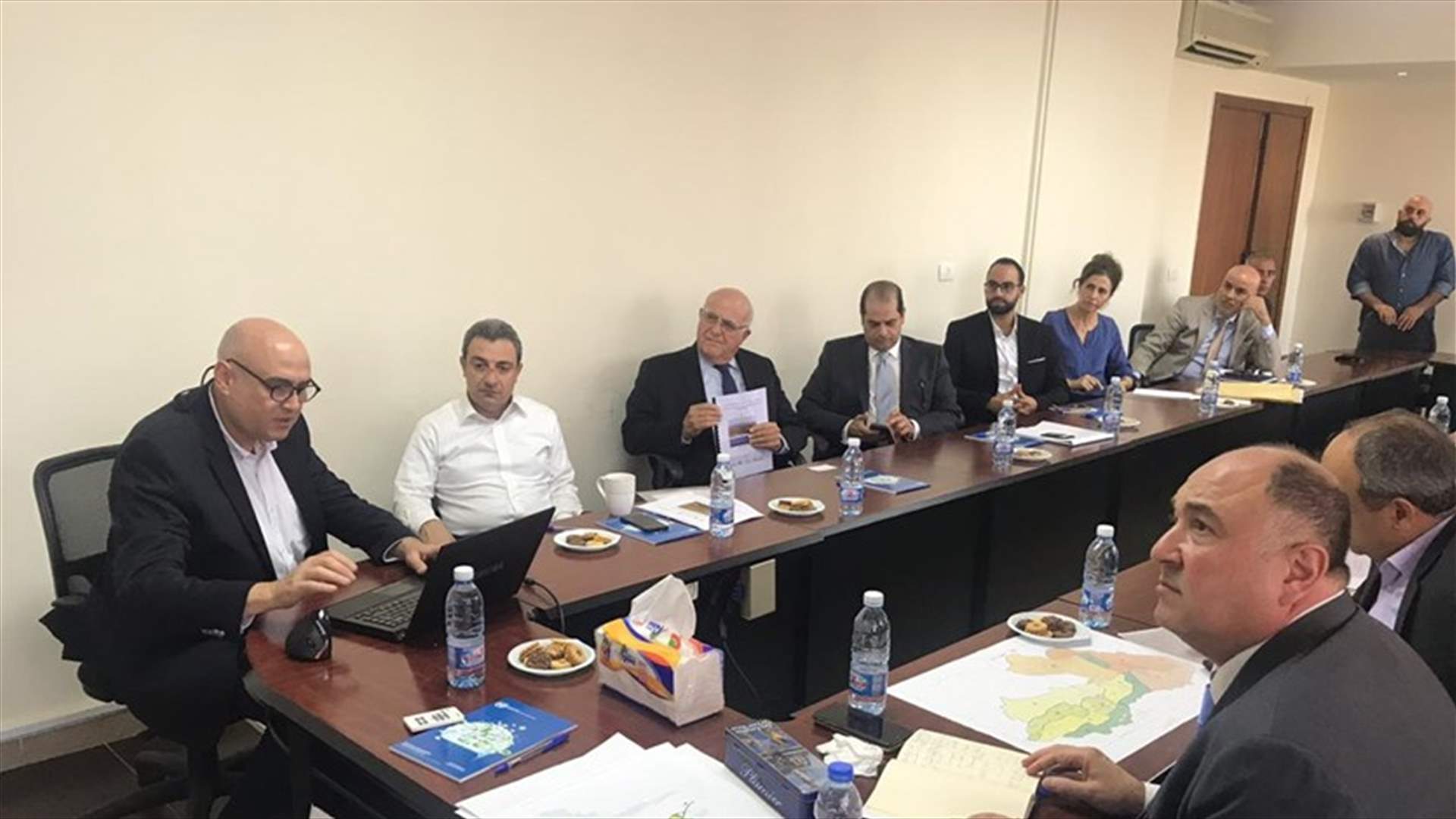 أبو فاعور بحث تطوّر مسارات المناطق الصناعية الجديدة