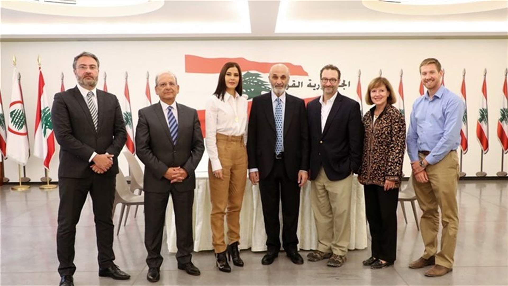 Geagea meets with US official Schenker in Maarab