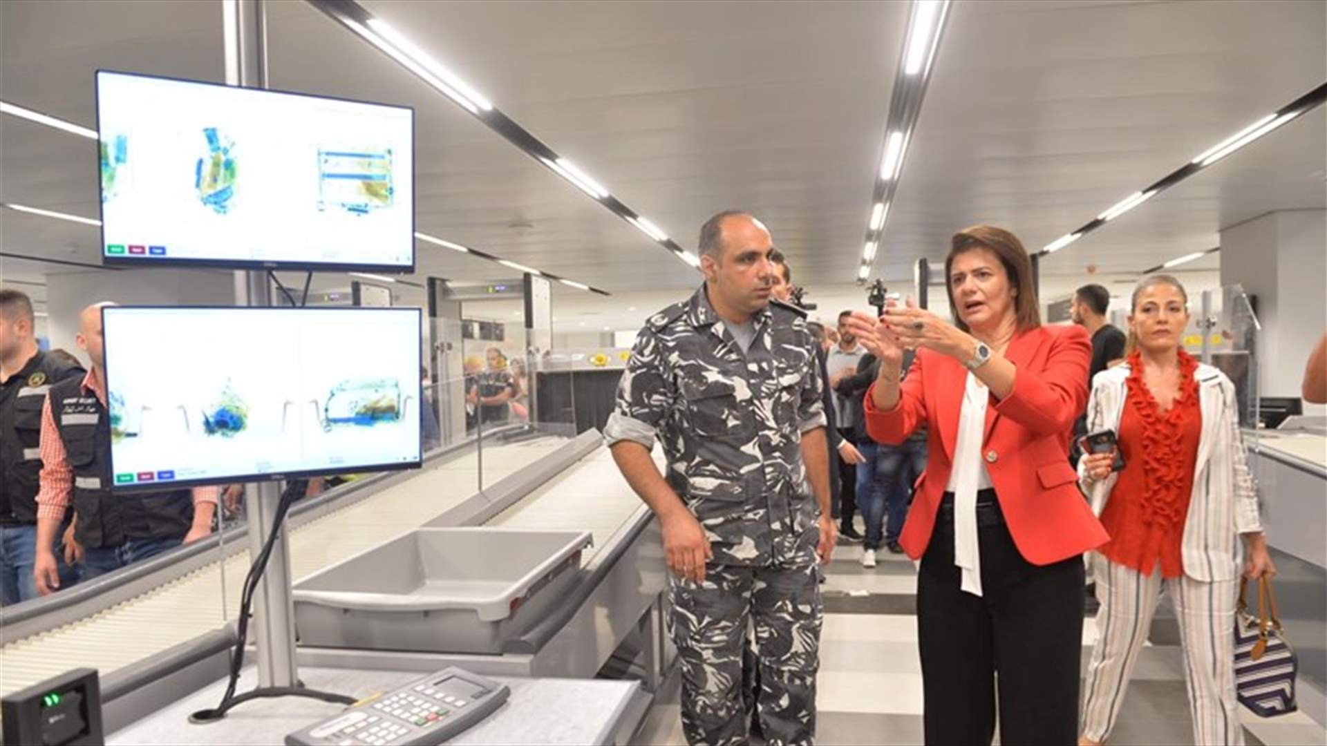ريا الحسن: &quot;مكفيين مع وزارة الاشغال لانجاز التوسعة في المطار&quot;