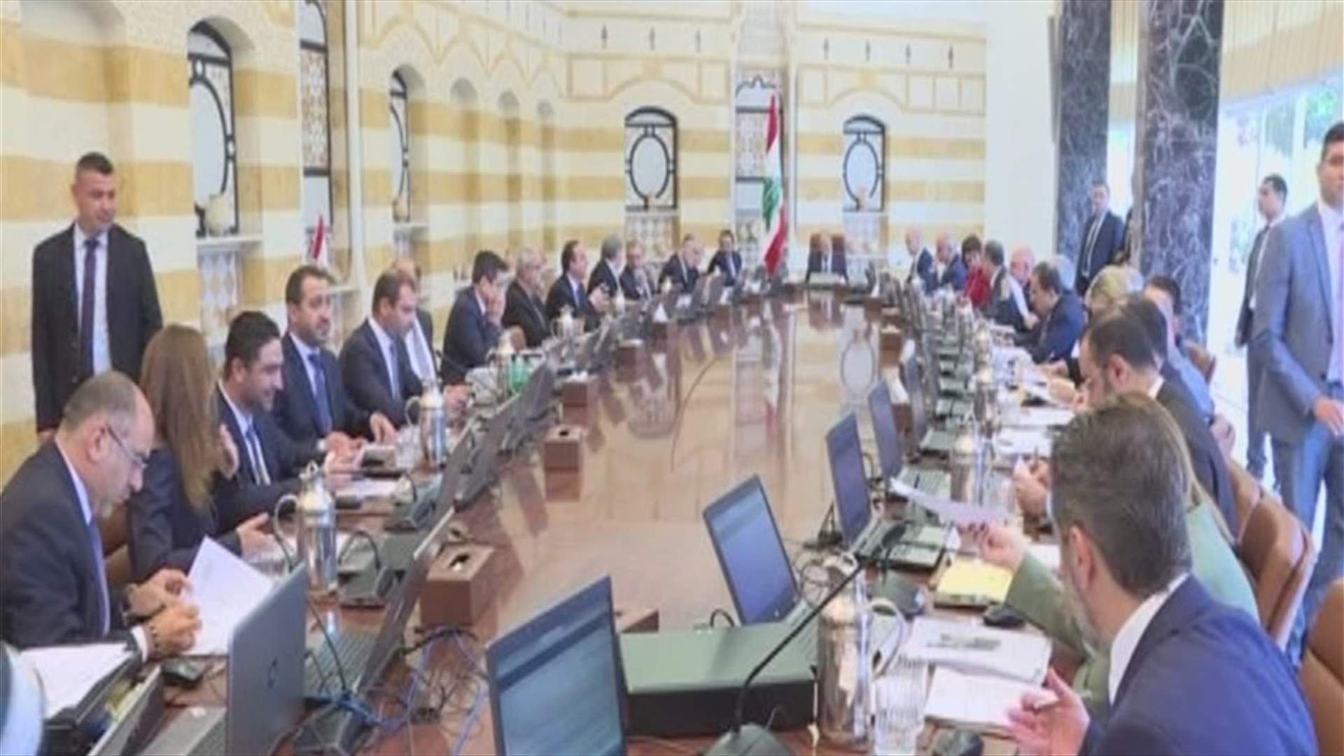 مجلس الوزراء يرجئ اقرار خطة وزير المهجرين