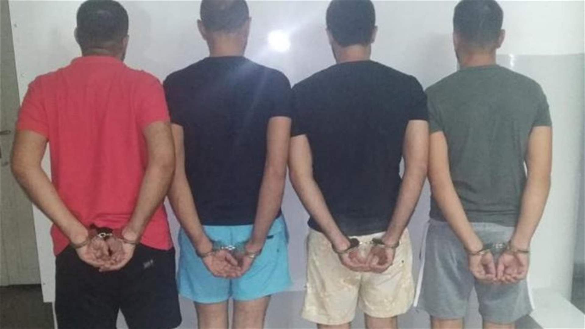 توقيف 4 أشخاص في زوطر الشرقية بجرائم قتل ومحاولة قتل وتهديد بالسلاح