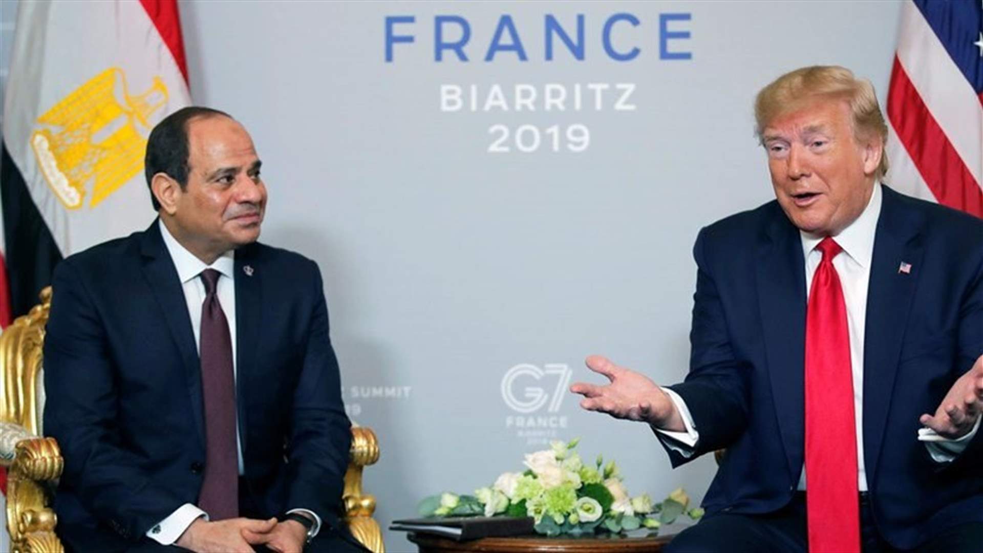 Trump called out for “my favorite dictator” while waiting for Egyptian president during summit