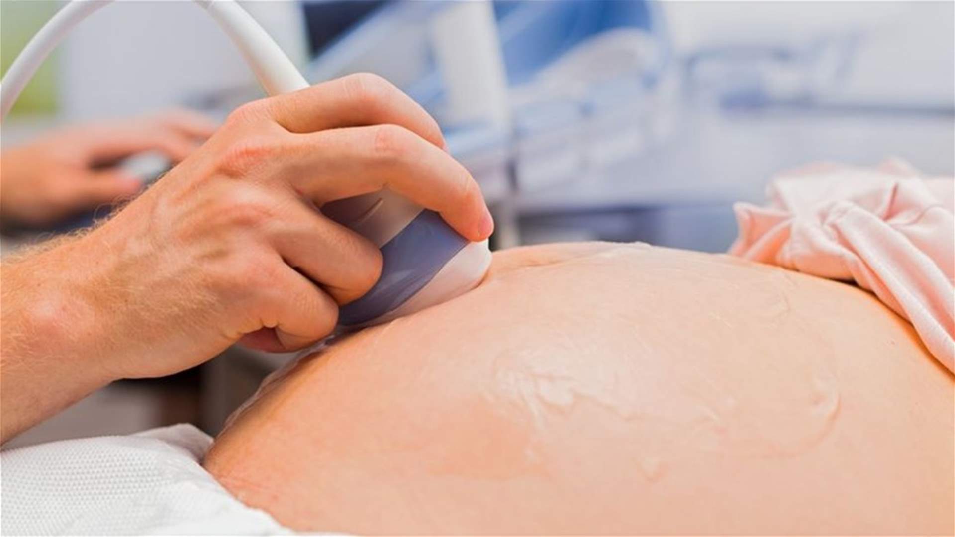 الموجات فوق الصوتية تكشف عن وجه "الجنين الشيطان"... والأهل في  حالة قلق
