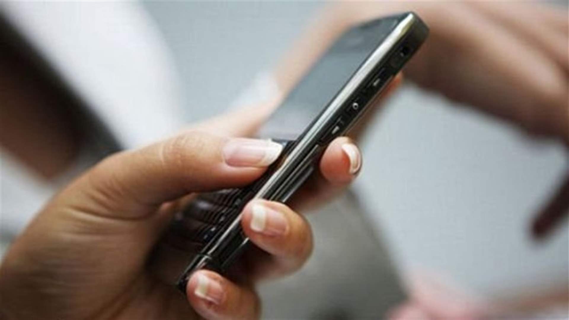هدّدها وحاول ابتزازها بصور حميمة لقاء 150 الف دولار أميركي...