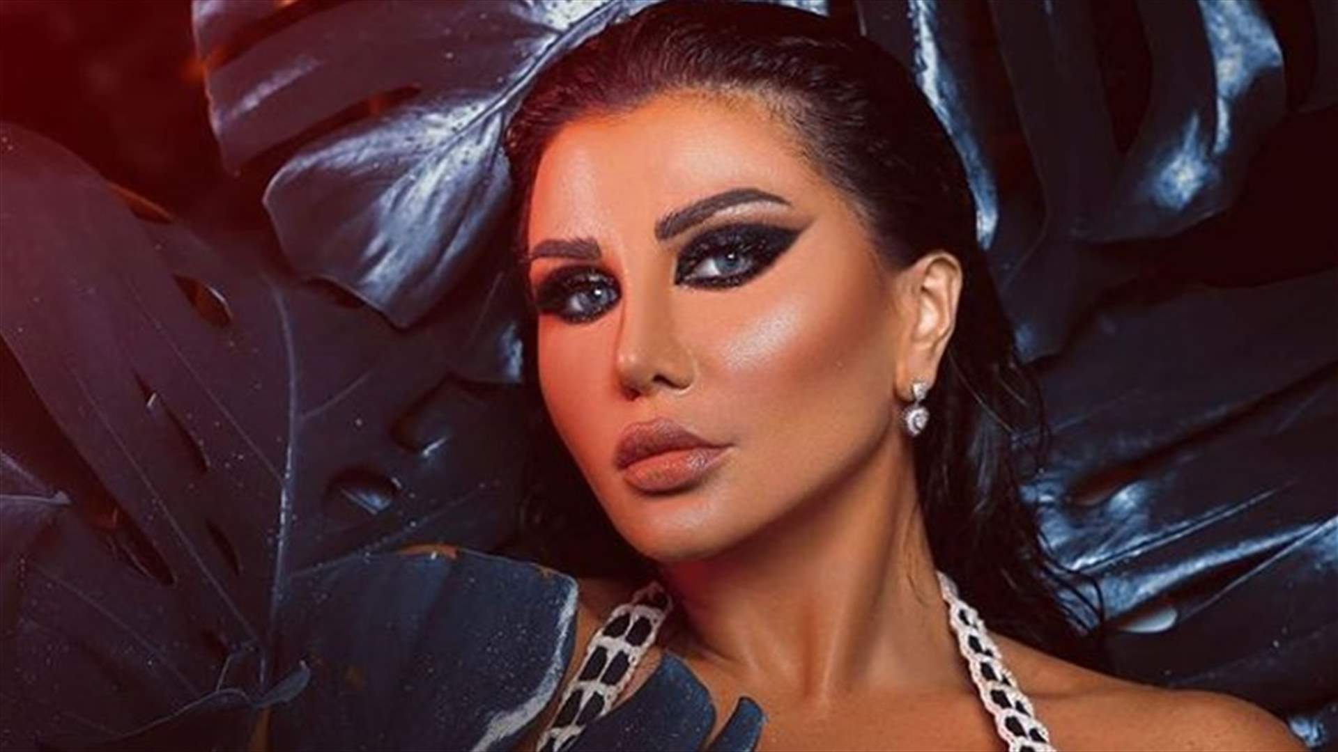 جيني اسبر تردّ على المتنمّرين بعد السخرية من وجهها: "قديشكن تافهين"