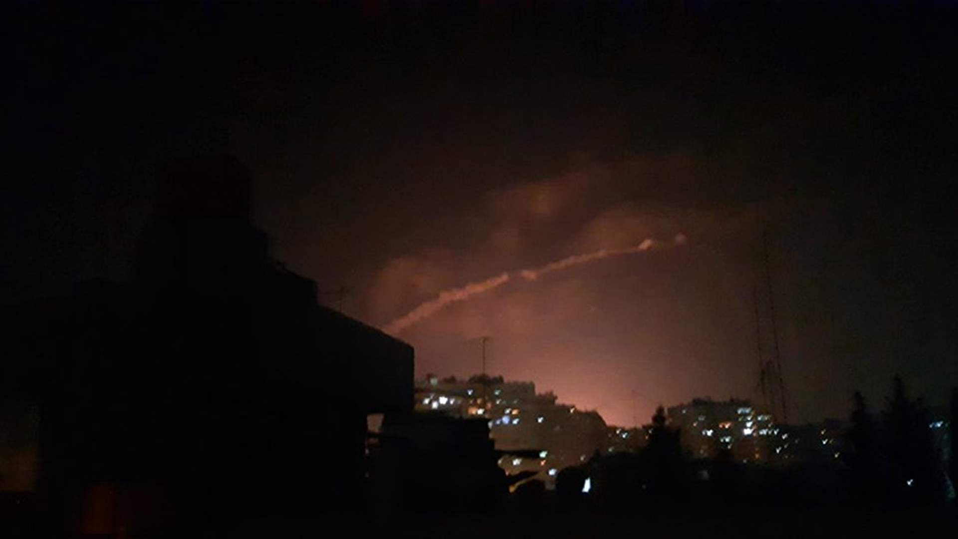 فيديو يوثّق لحظة إسقاط طائرة مسيرة في ريف دمشق