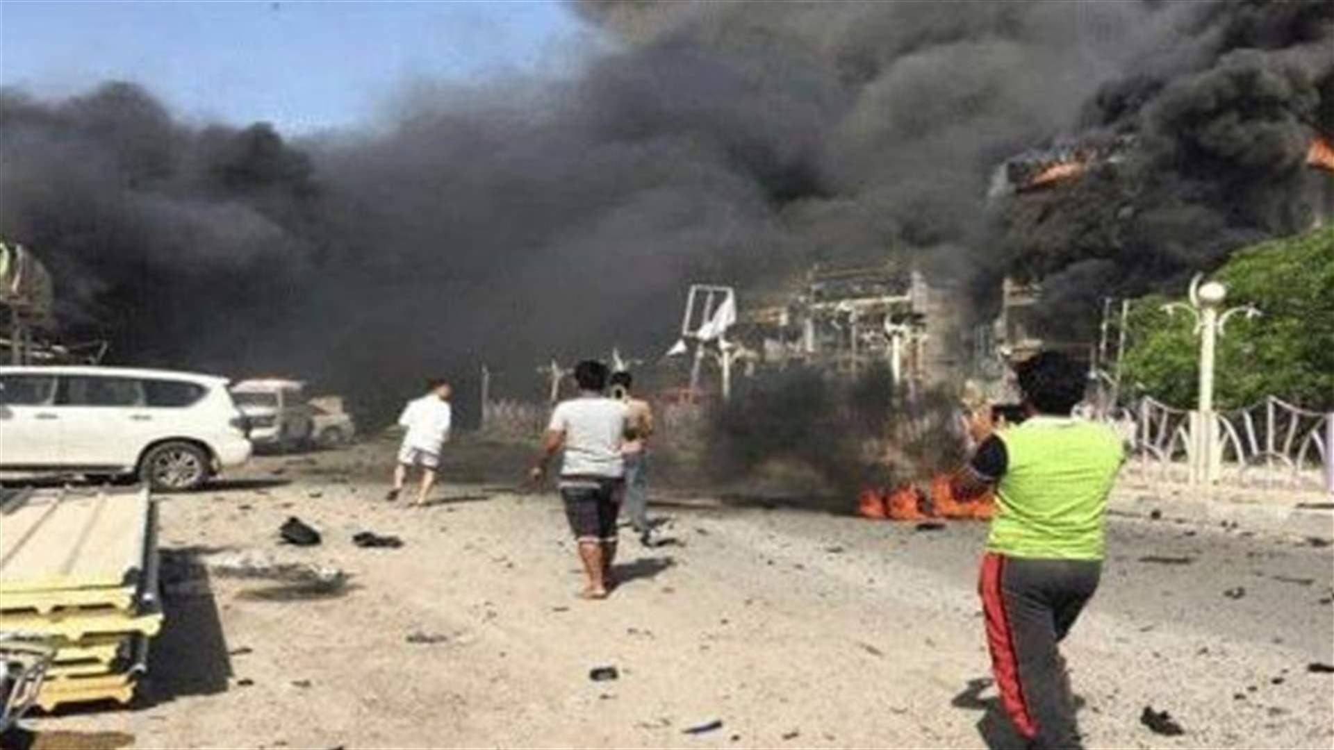 مقتل 12 مدنياً بانفجار في حافلة بمدينة كربلاء