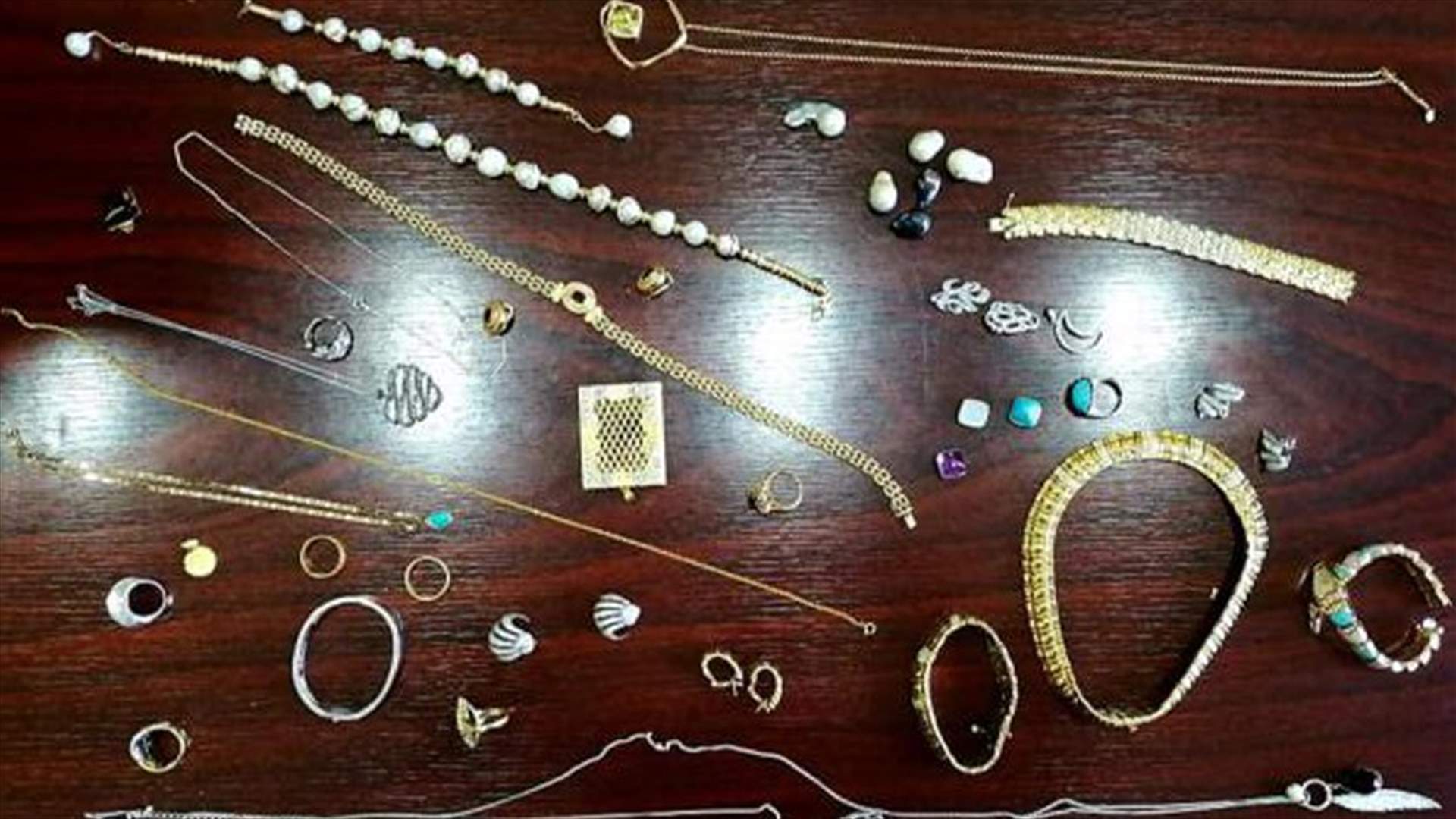 سرقت مجوهرات تفوق قيمتها ٤٠٠ الف دولار أميركي... (صورة)