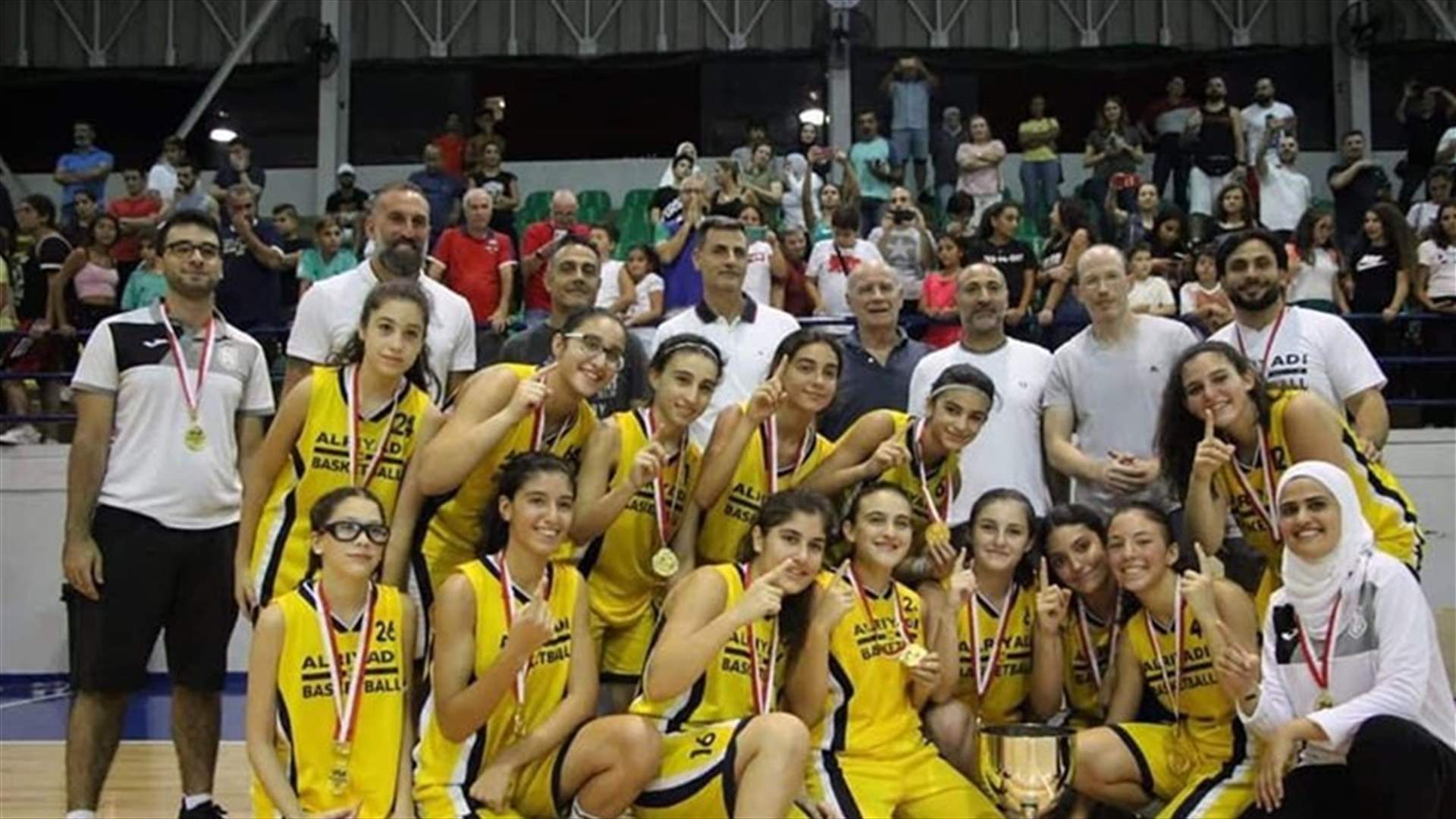 فريق الرياضي لإناث دون لـ14 سنة يتوج بلقب بطولة لبنان للفئات العمرية بكرة السلة