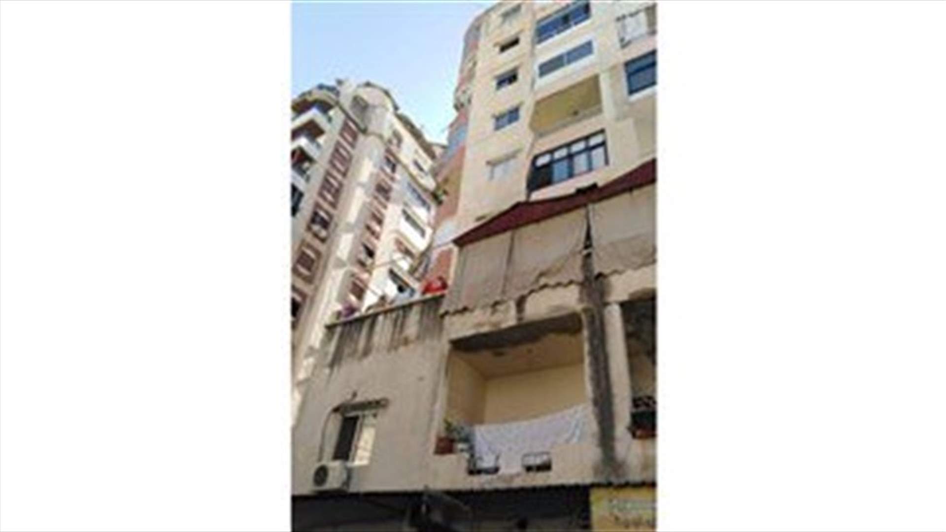 Man, 32, dies falling from seventh floor in Sidon