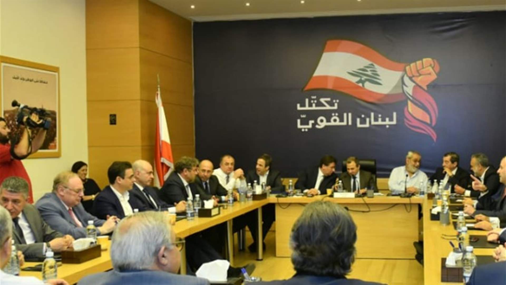 كيف علّقت مصادر بـ&quot;لبنان القوي&quot; على سحب الحريري المشروع المتضمن مشاريع انمائية ومنها لجبل لبنان؟