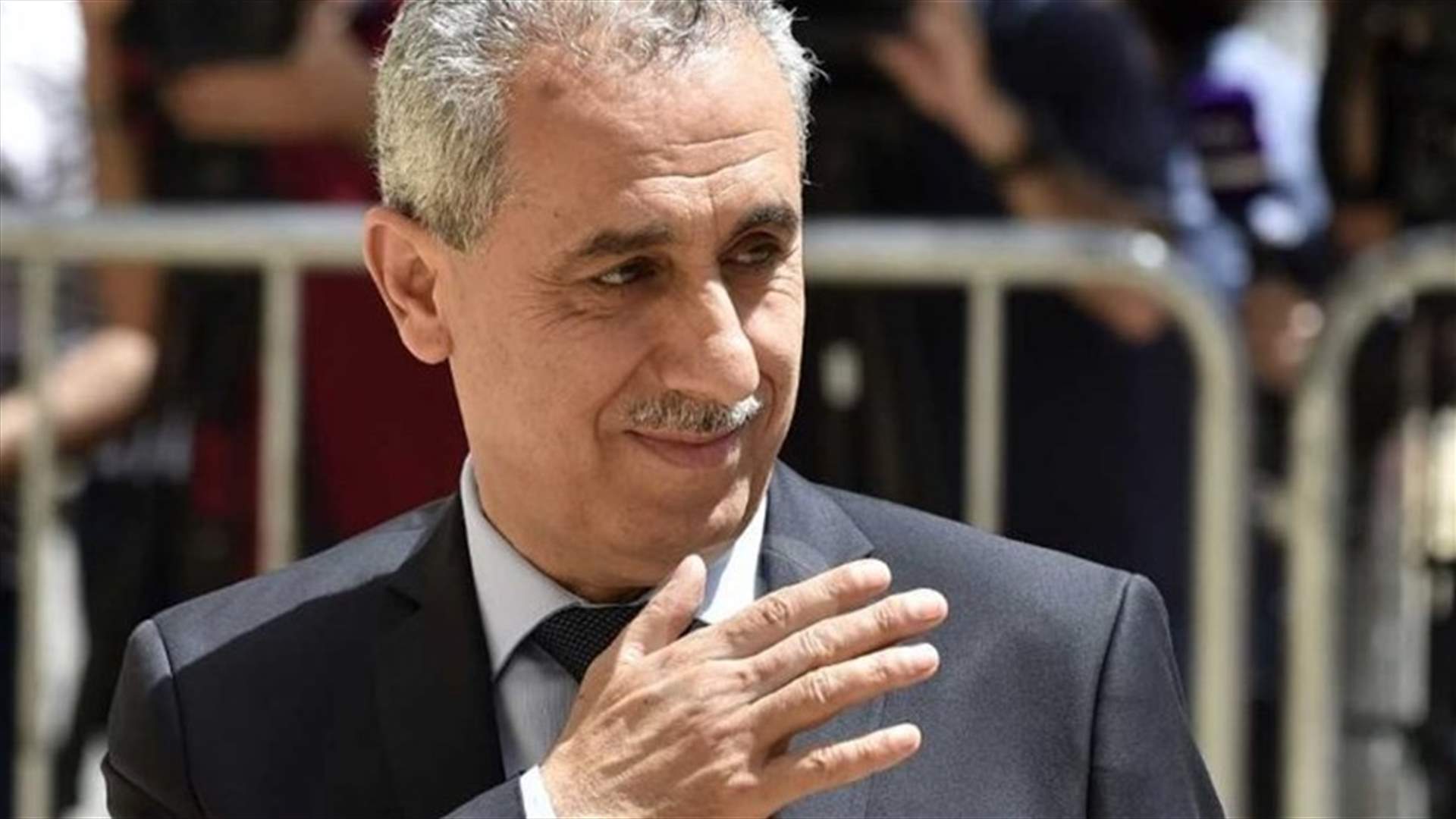 خواجة لـ &quot;الجمهورية&quot;: أولوية المعالجة الاقتصادية تكمن في اتخاذ خطوات لتطمين اللبنانيين
