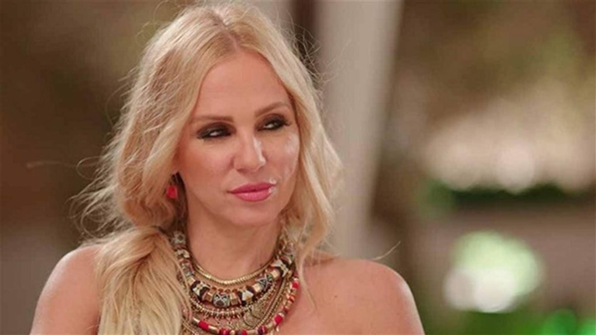 ظهور شيرين رضا في حفل طليقها عمرو دياب يُشعل الإنترنت.. ماذا فعلت؟ (فيديو)