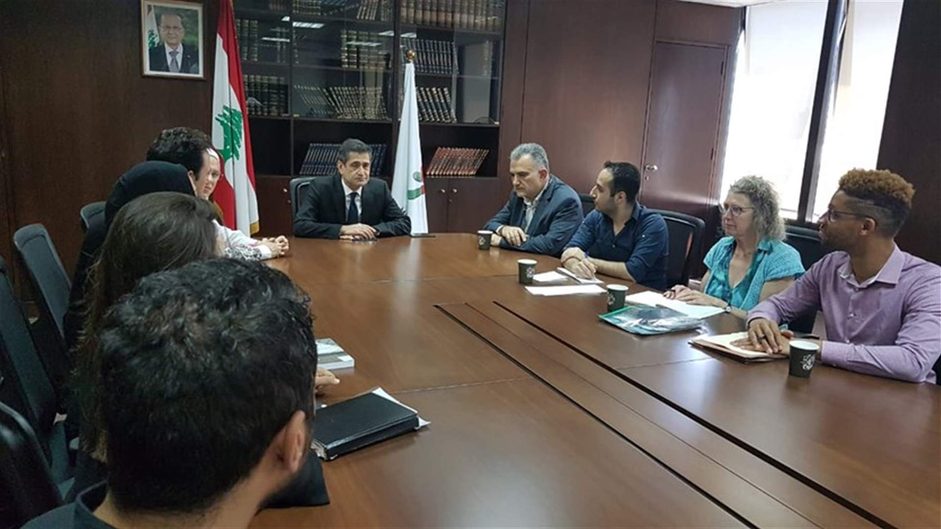 قيومجيان: لا سياسة حكومية ممنهجة للتضييق على النازحين السوريين بل نعمل على خطة لعودتهم