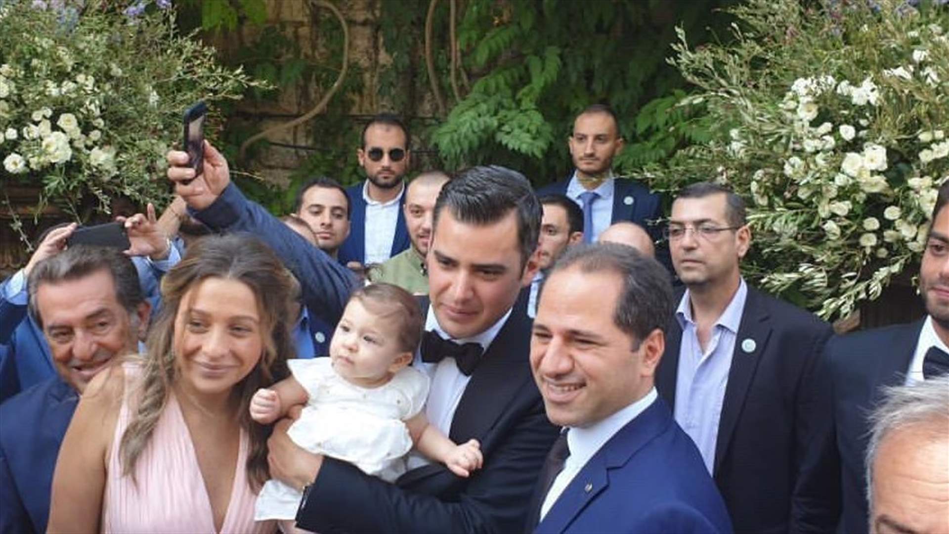 سامي الجميل لطوني فرنجية: مبروك صديقي العزيز (صورة)