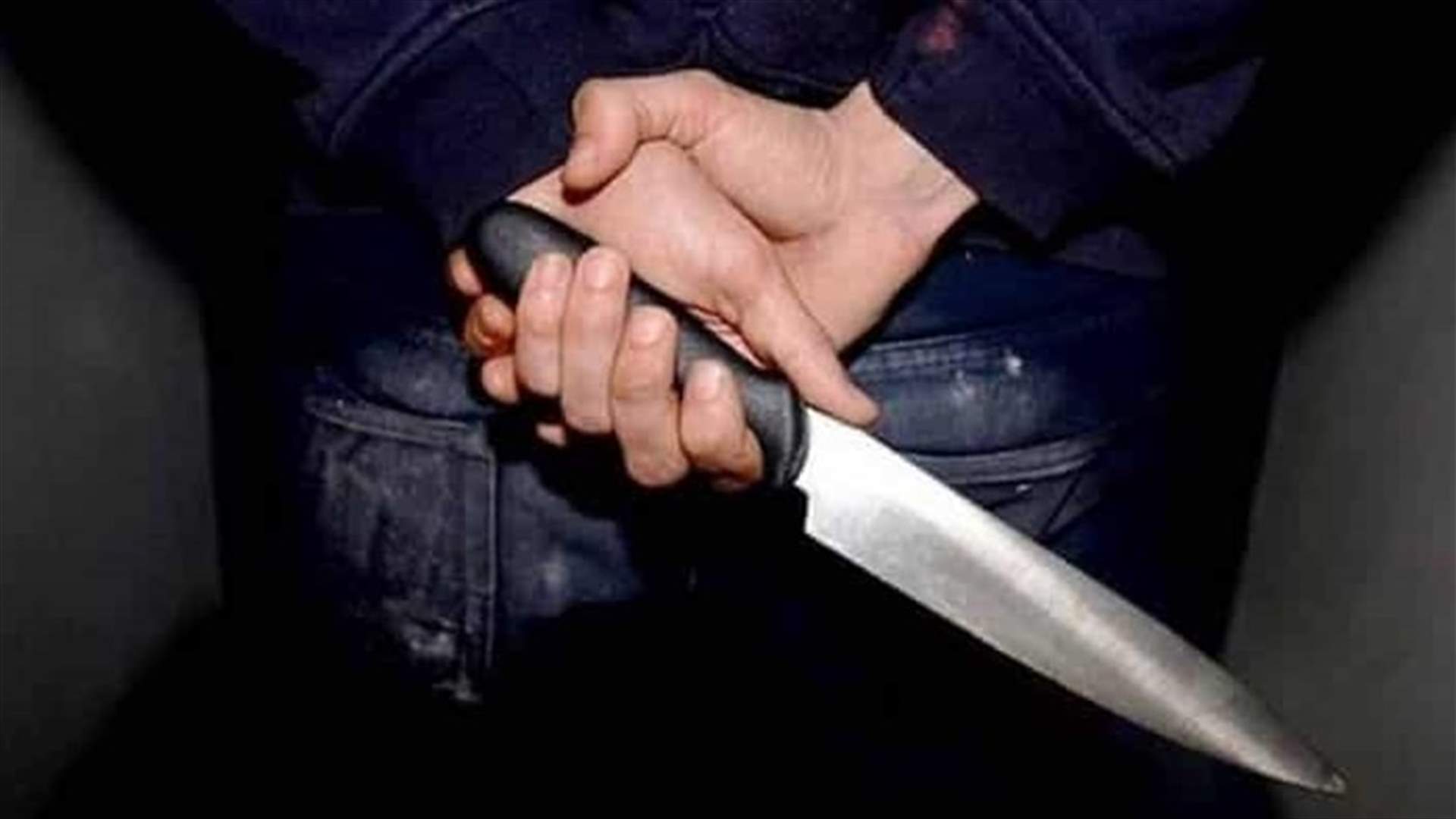 قتيل بطعنات سكين على جانب الطريق البحرية القديمة في بلدة الرميلة