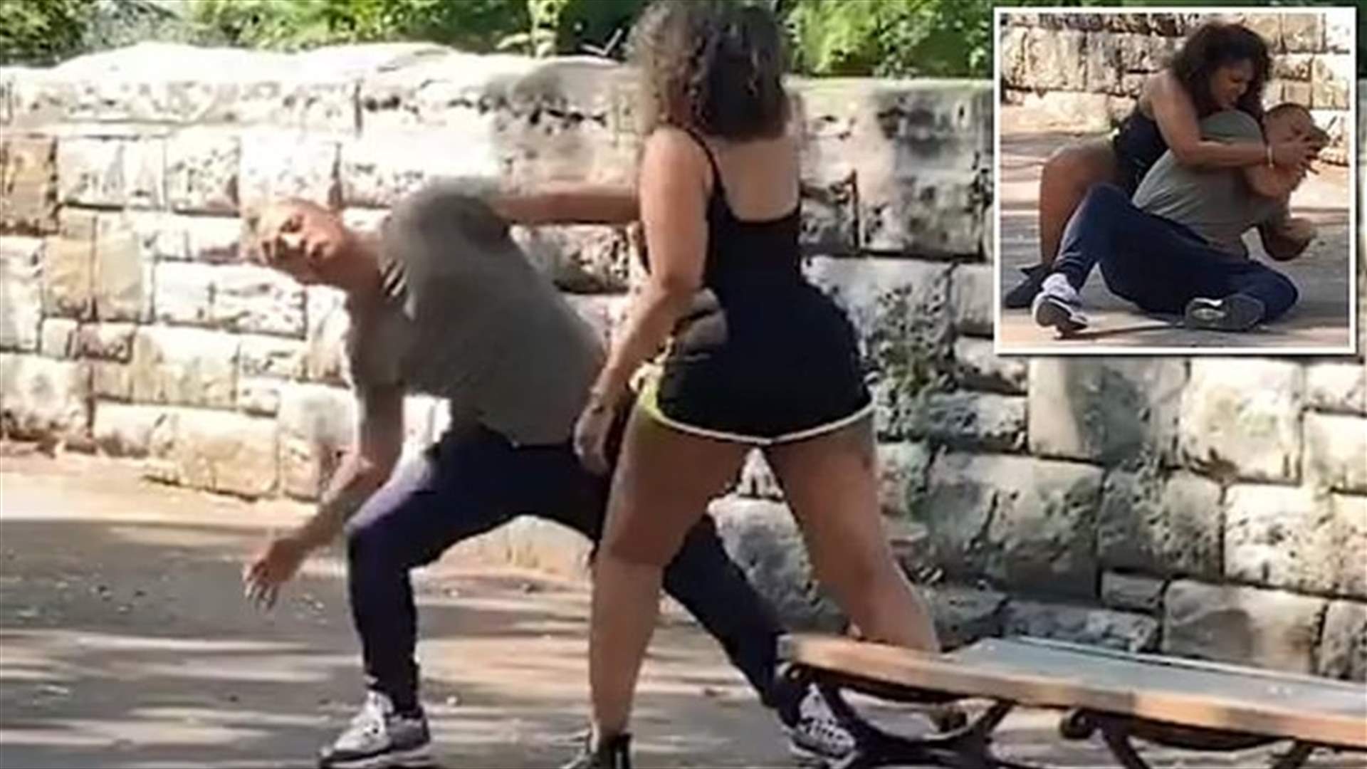شابة تطارد حبيبها... لفتح هاتفه باستخدام تقنية التعرف الى الوجه! (فيديو)