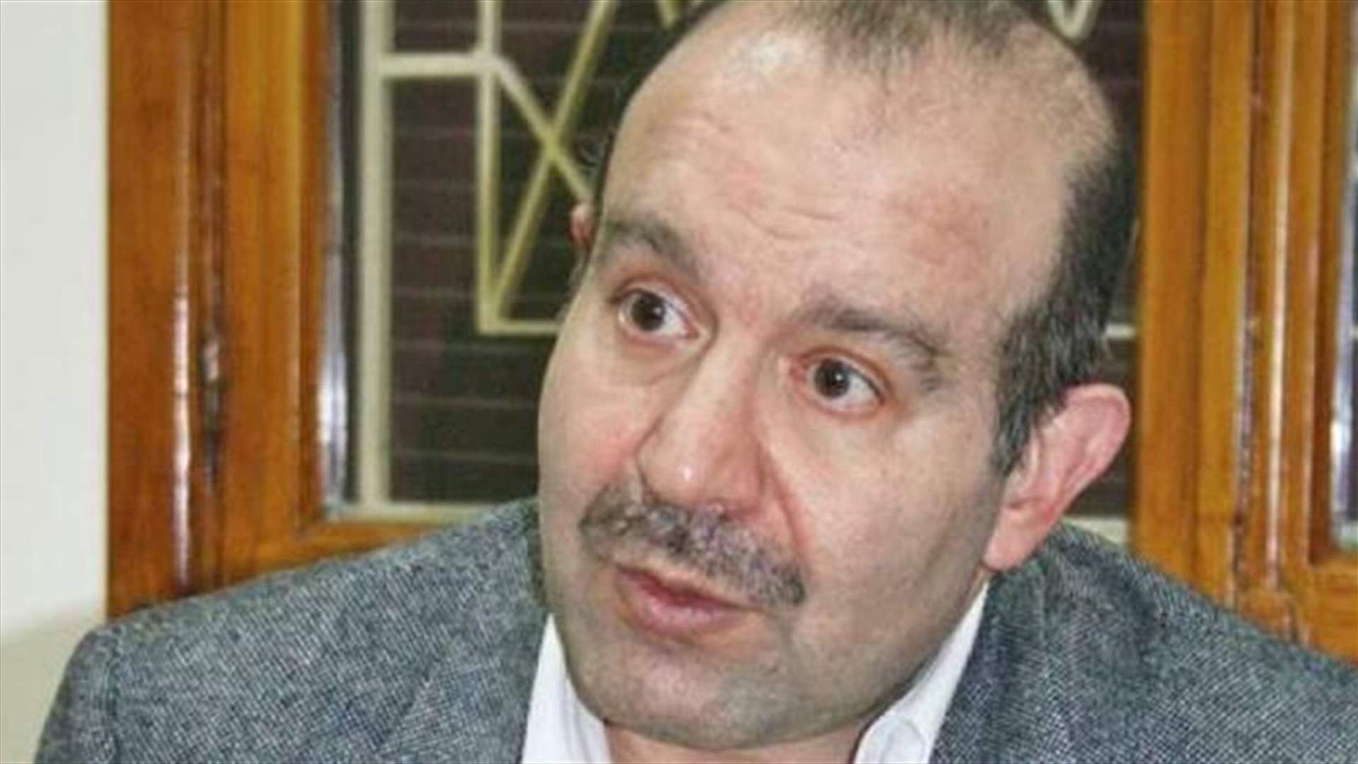 مصطفى علوش لـ &quot;الأنباء&quot;: رحيل الحكومة لا يخدم إمكانية الخروج من النفق