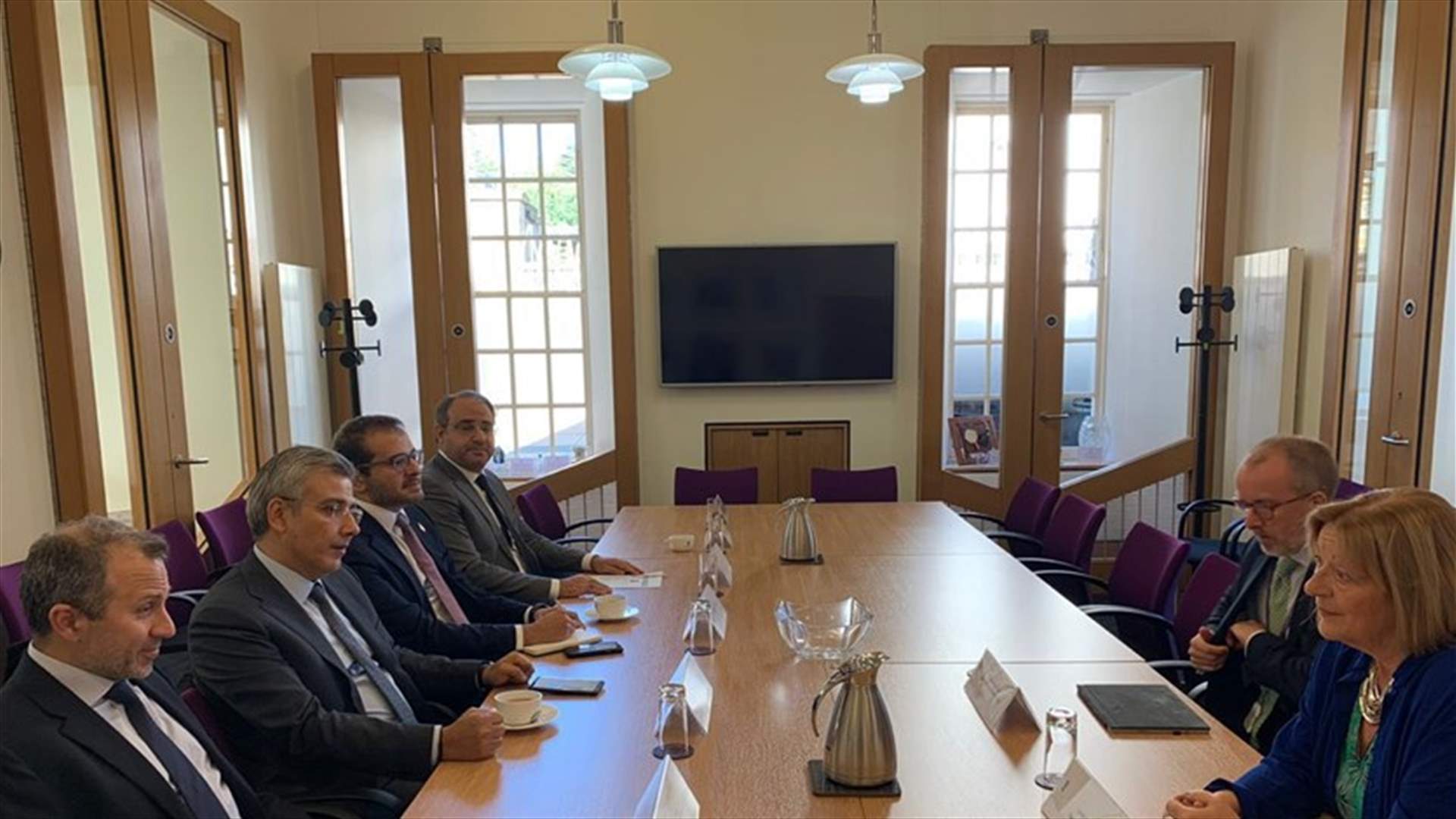 باسيل زار البرلمان الاسكوتلندي والتقى وزير أوروبا والهجرة والتعاون الدولي