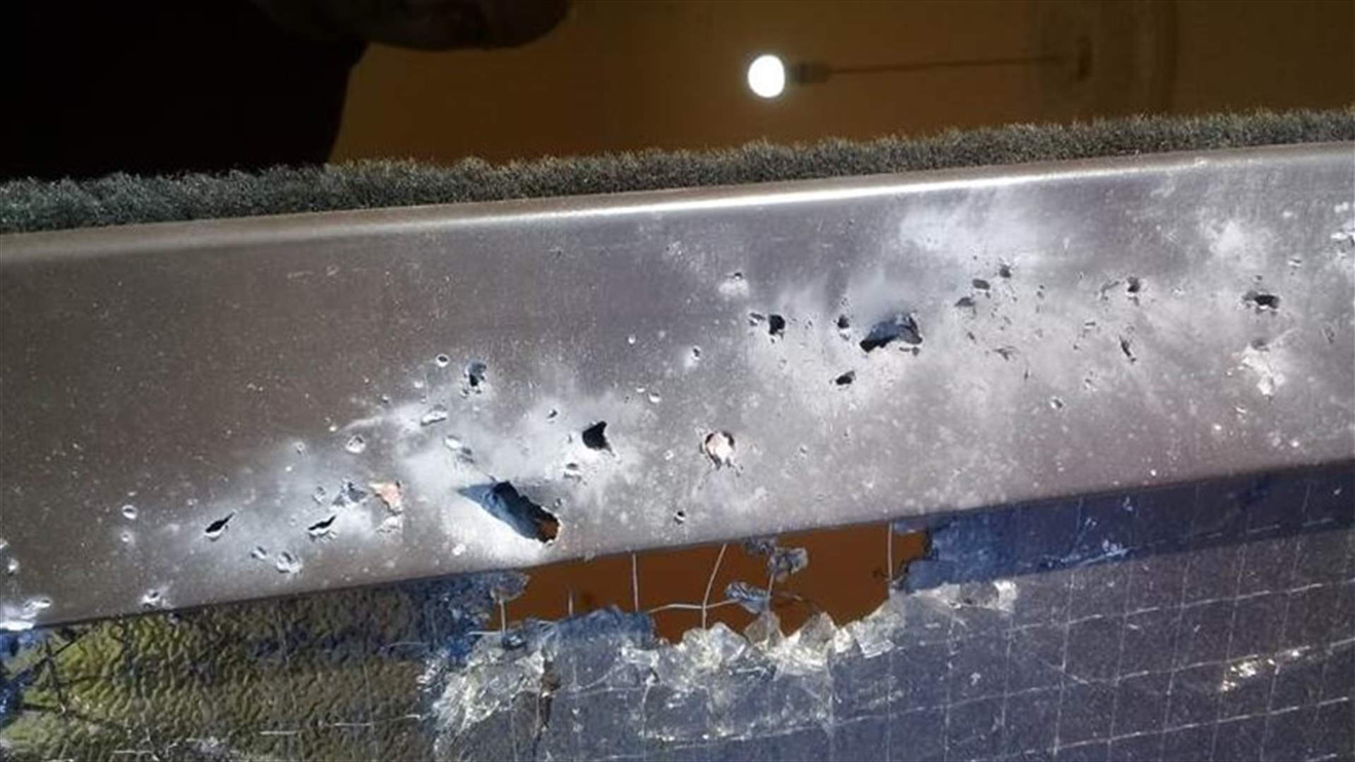 مجهولون أطلقوا النار ليلاً على منزل في عكار... (صورة)