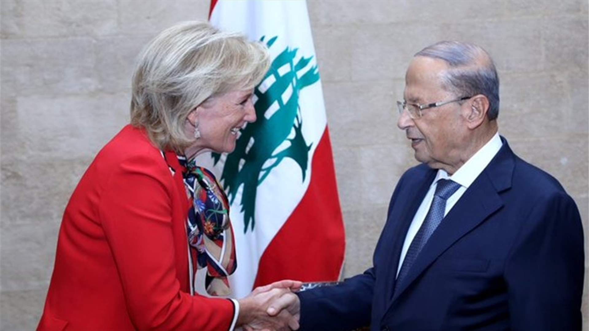الرئيس عون استقبل سفيرة النوايا الحسنة شقيقة ملك بلجيكا الأميرة أستريد التي تزور لبنان للإعراب عن تشجيعه والبحث بإتفاقية "أوتاوا" المعنية بحظر الألغام المضادة للأفراد (صوَر)
