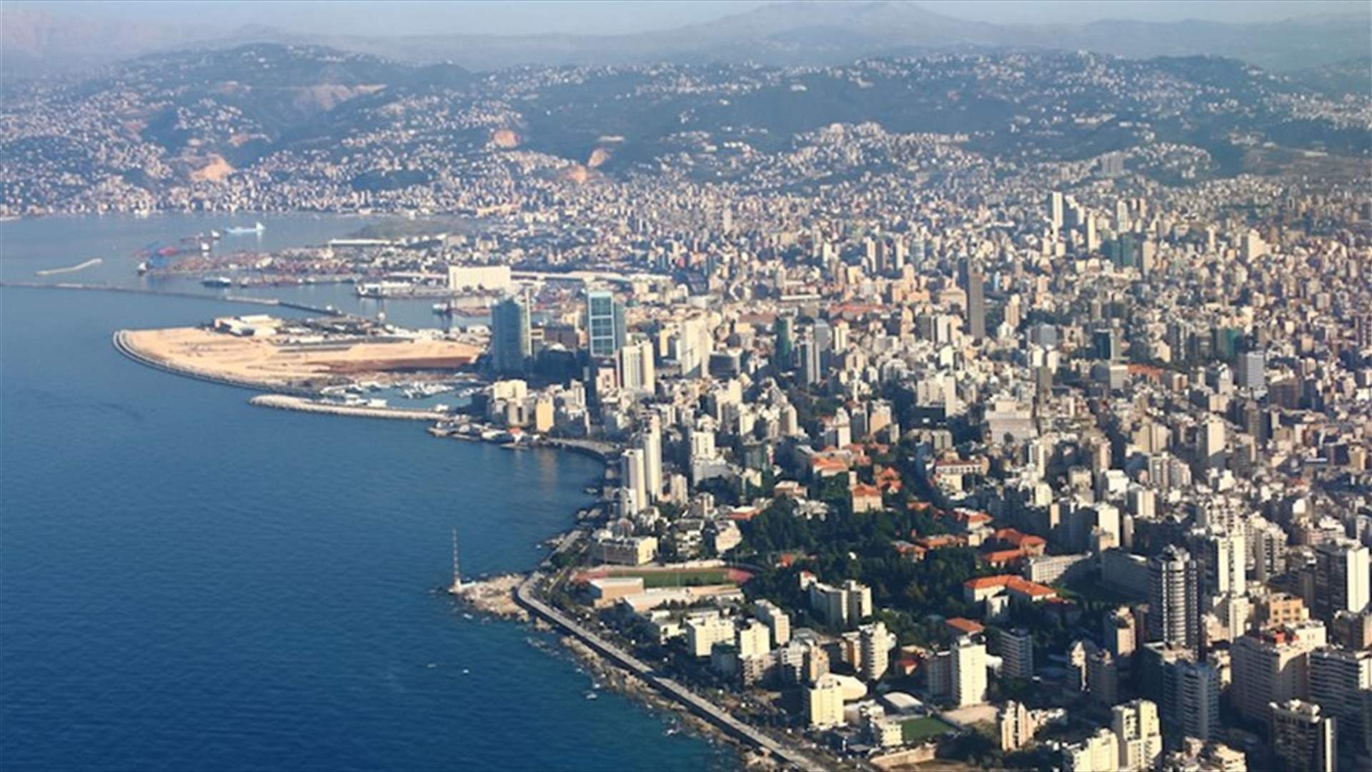 &quot;عقوبات ناعمة&quot; على لبنان تشمل حظر سفر سياسيين ومصرفيين إلى أميركا (الشرق الأوسط)