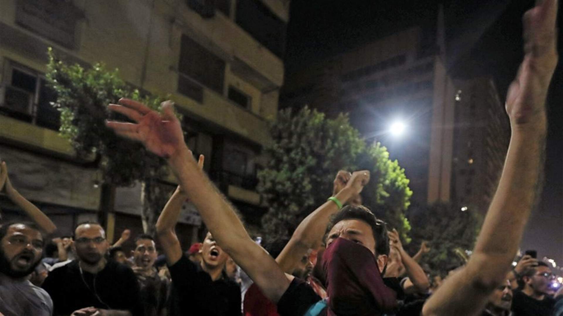 رئيس الوزراء المصري: لن نسمح للمتظاهرين بنشر &quot;الفوضى&quot;