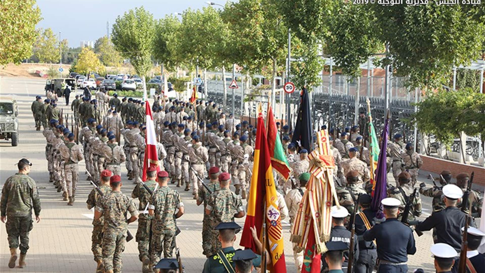 التدريبات العسكرية للجيش اللبناني في اسبانيا استعدادا للاحتفال بالعيد الوطني يوم غد...