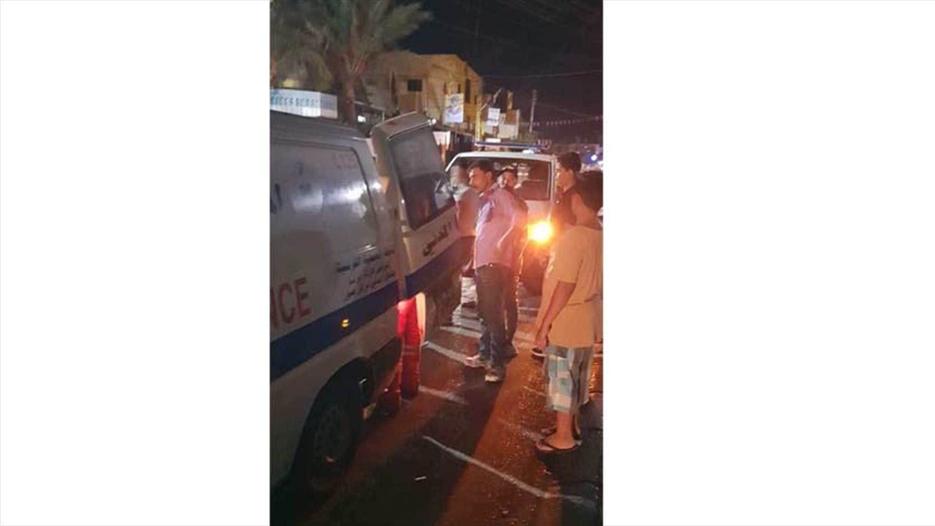 اصيب بعدما سقط من شباك شقته