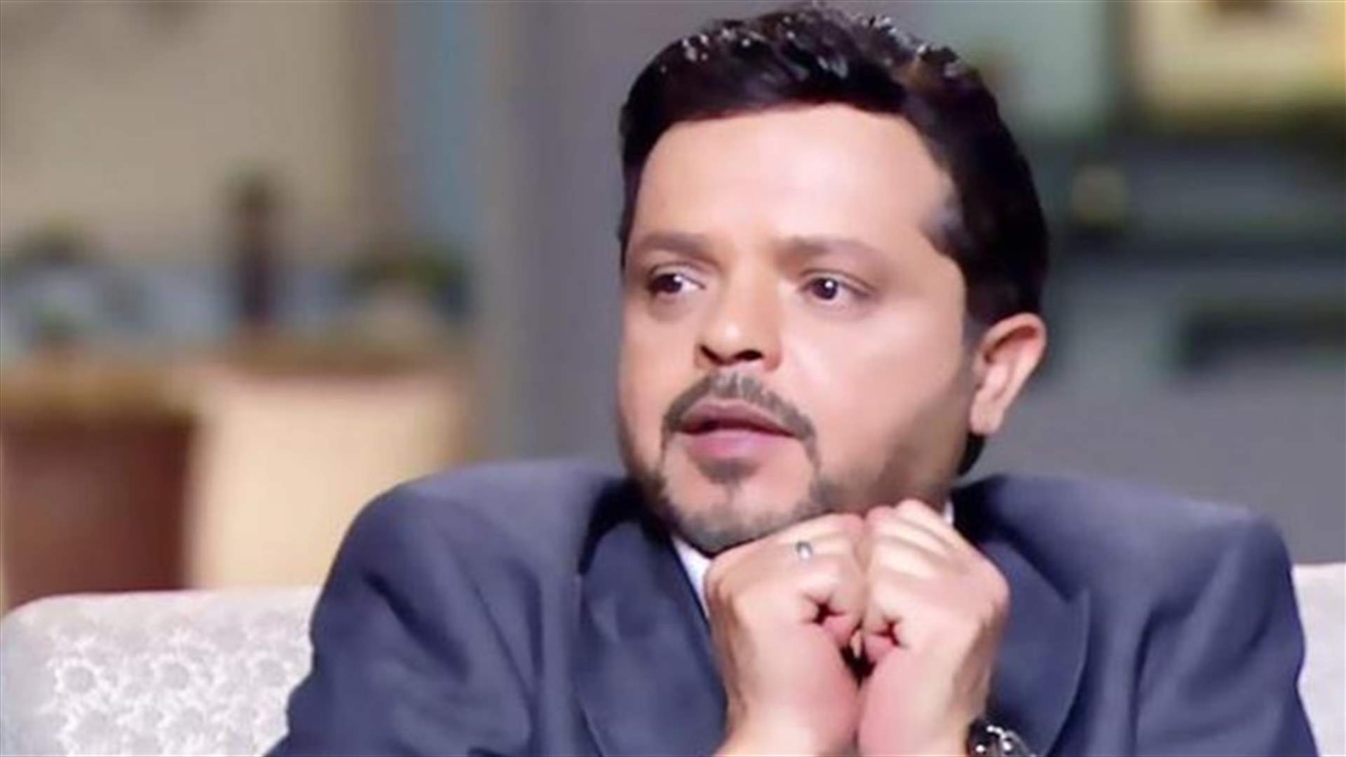 نجم "صراع العروش" يضع محمد هنيدي في موقف حرج بالرياض