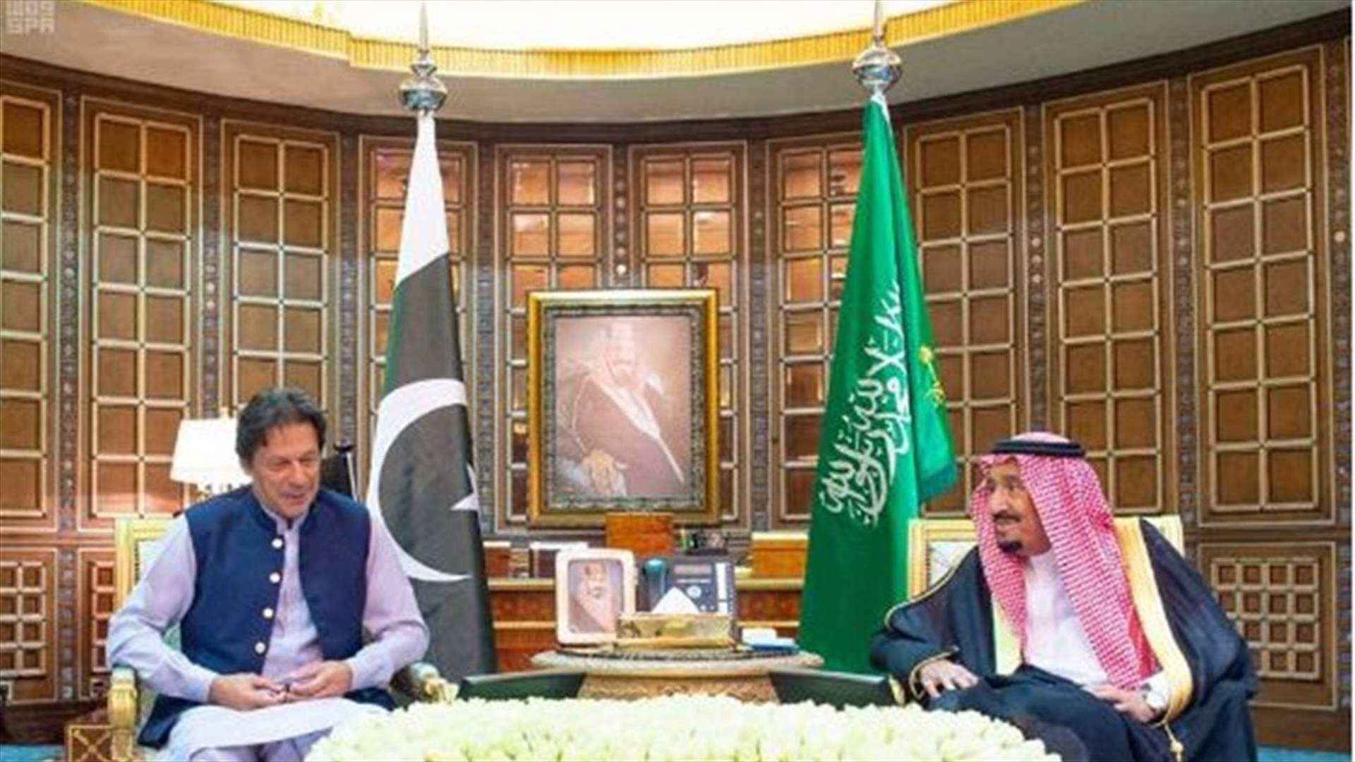 رئيس الوزراء الباكستاني يزور الرياض ويلتقي الملك سلمان وولي العهد