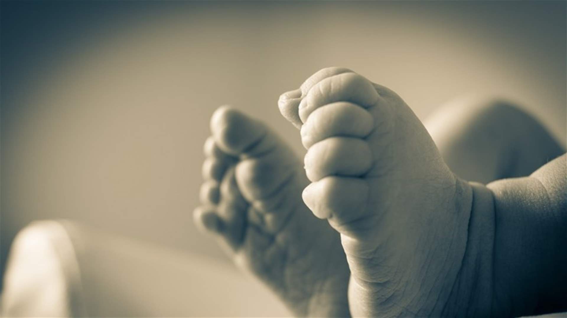 حادثة نادرة... امرأة تخاطر بحياتها وتنجب في سن الـ75!