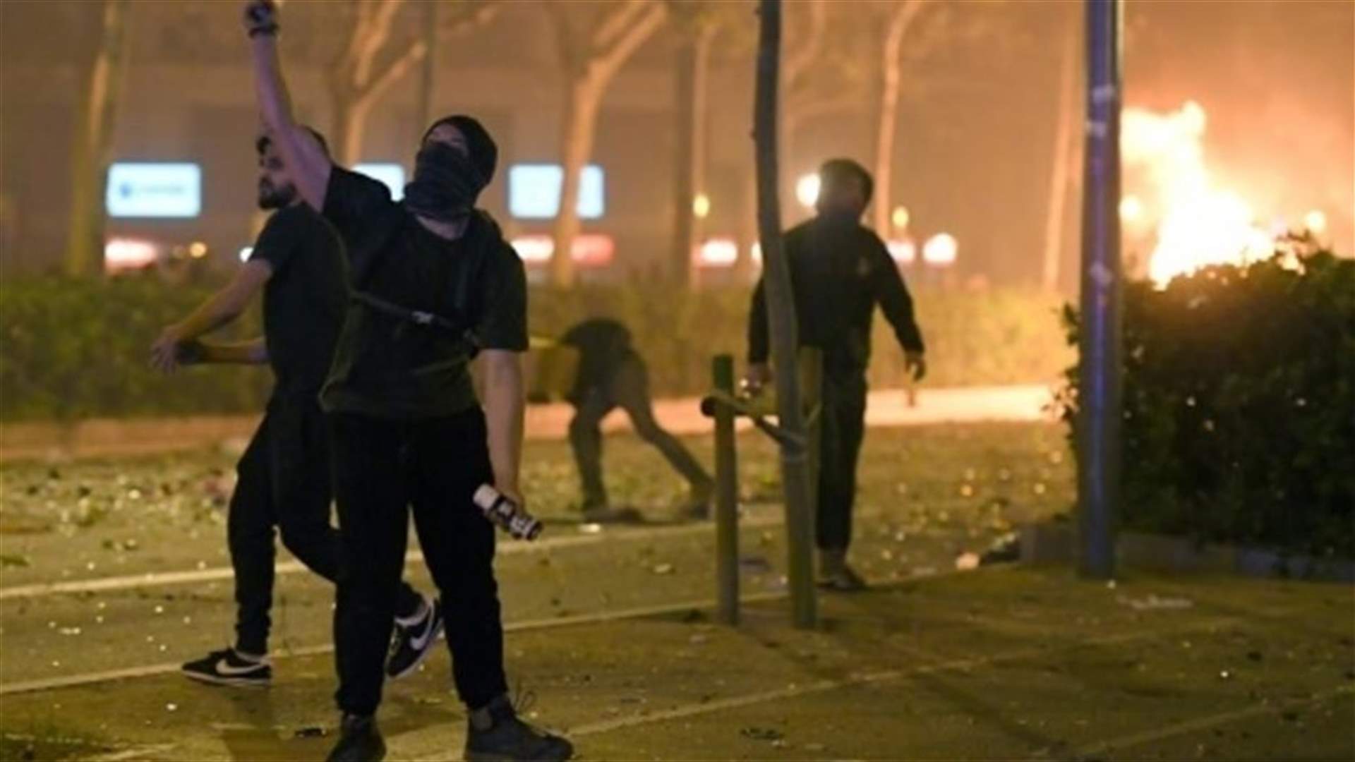 رئيس إقليم كاتالونيا يطالب بوقف "فوري" للمواجهات بين المحتجين والشرطة